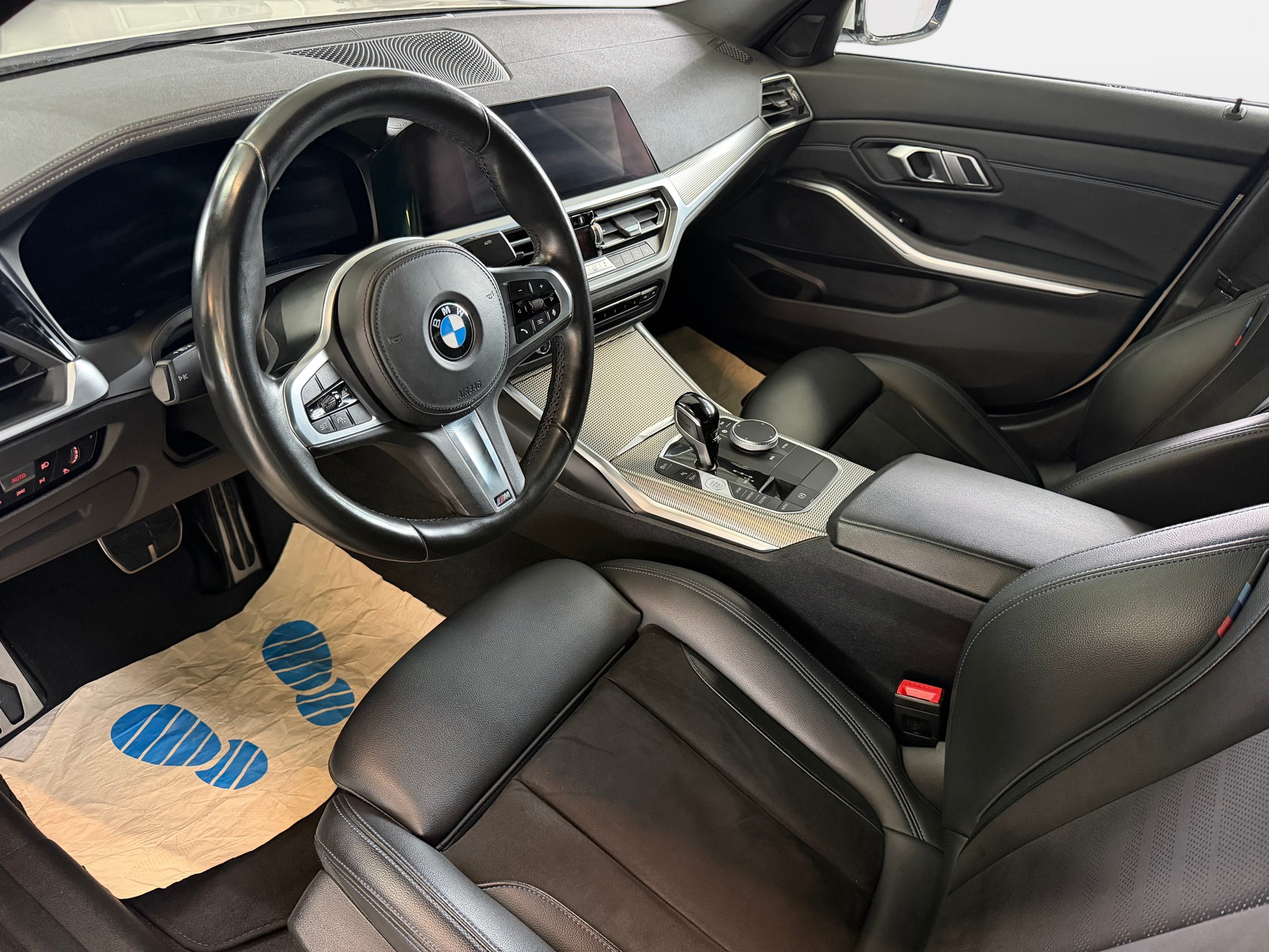 BMW 320d M Sport Steptronic | CH-Auto | Frisch MFK | M-Sportpaket | BMW Live Cockpit-image-7