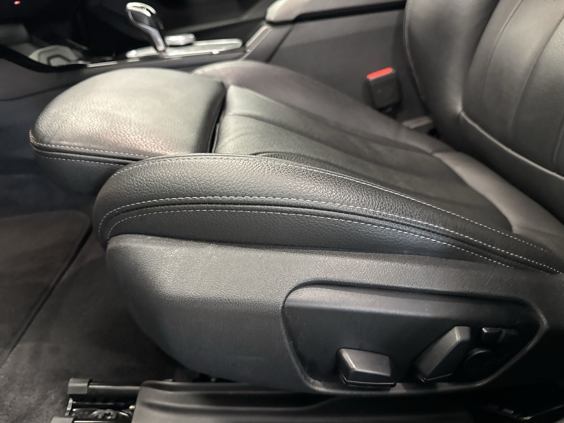 BMW 220i Gran Coupé M Sport Steptronic-image-18