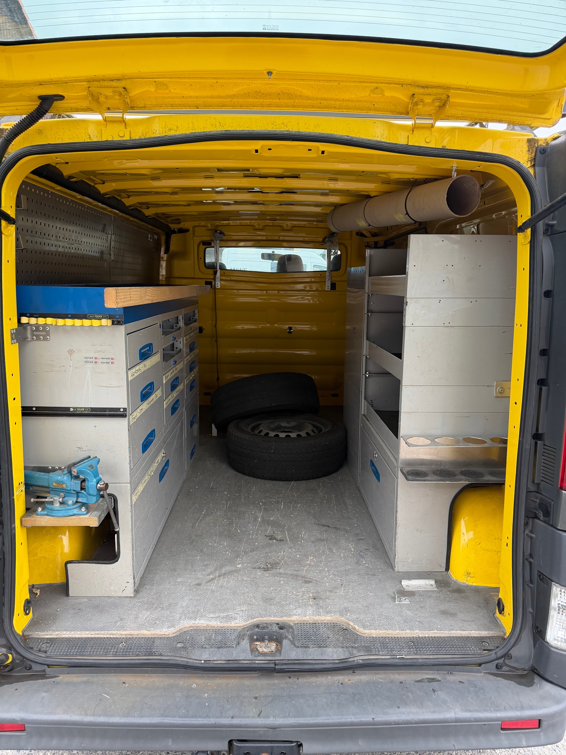 RENAULT Trafic 2.0 dCi 115 2.9t L1H1-image-5