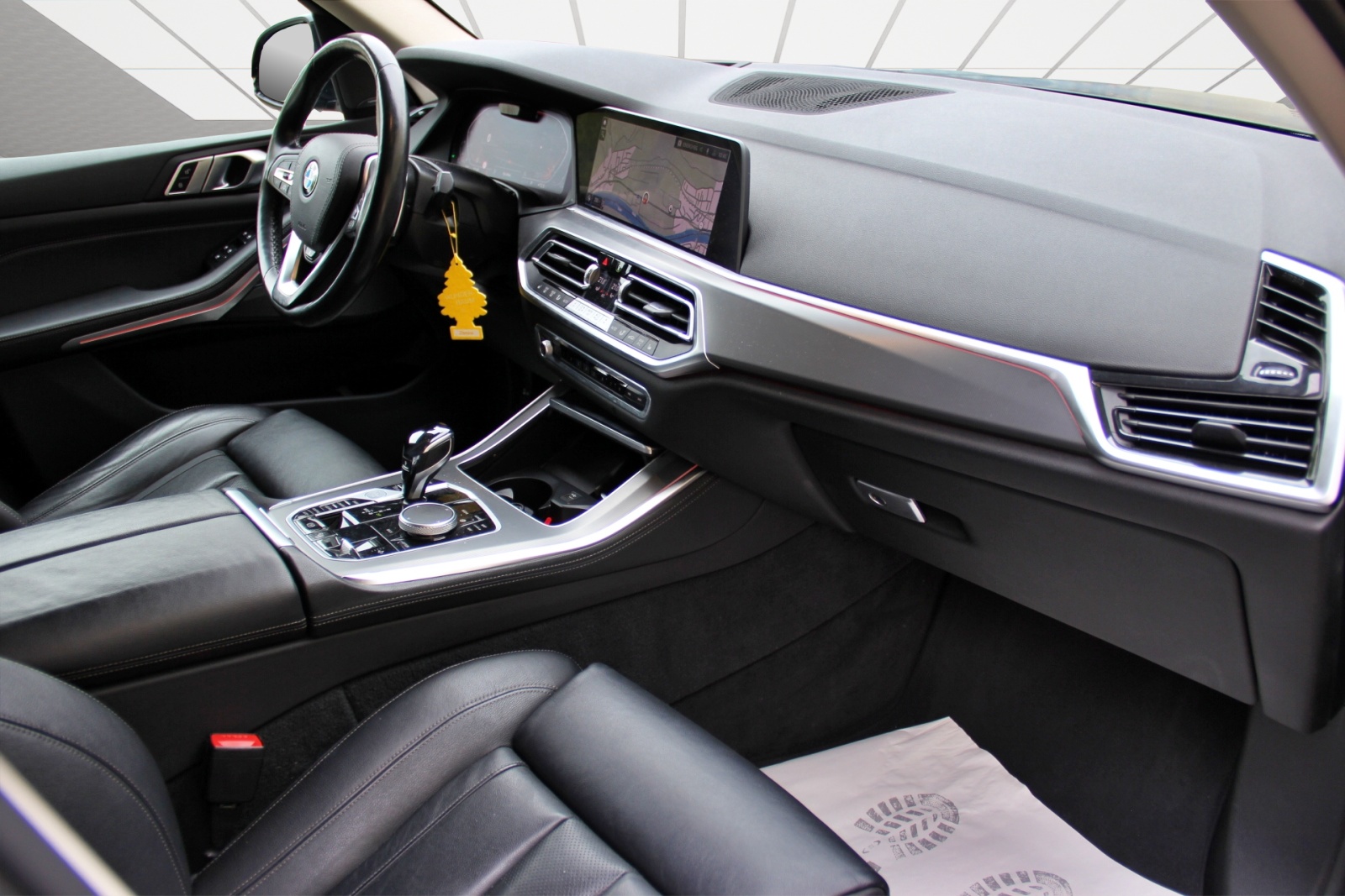 BMW X5 xDrive 30d Steptronic-image-12