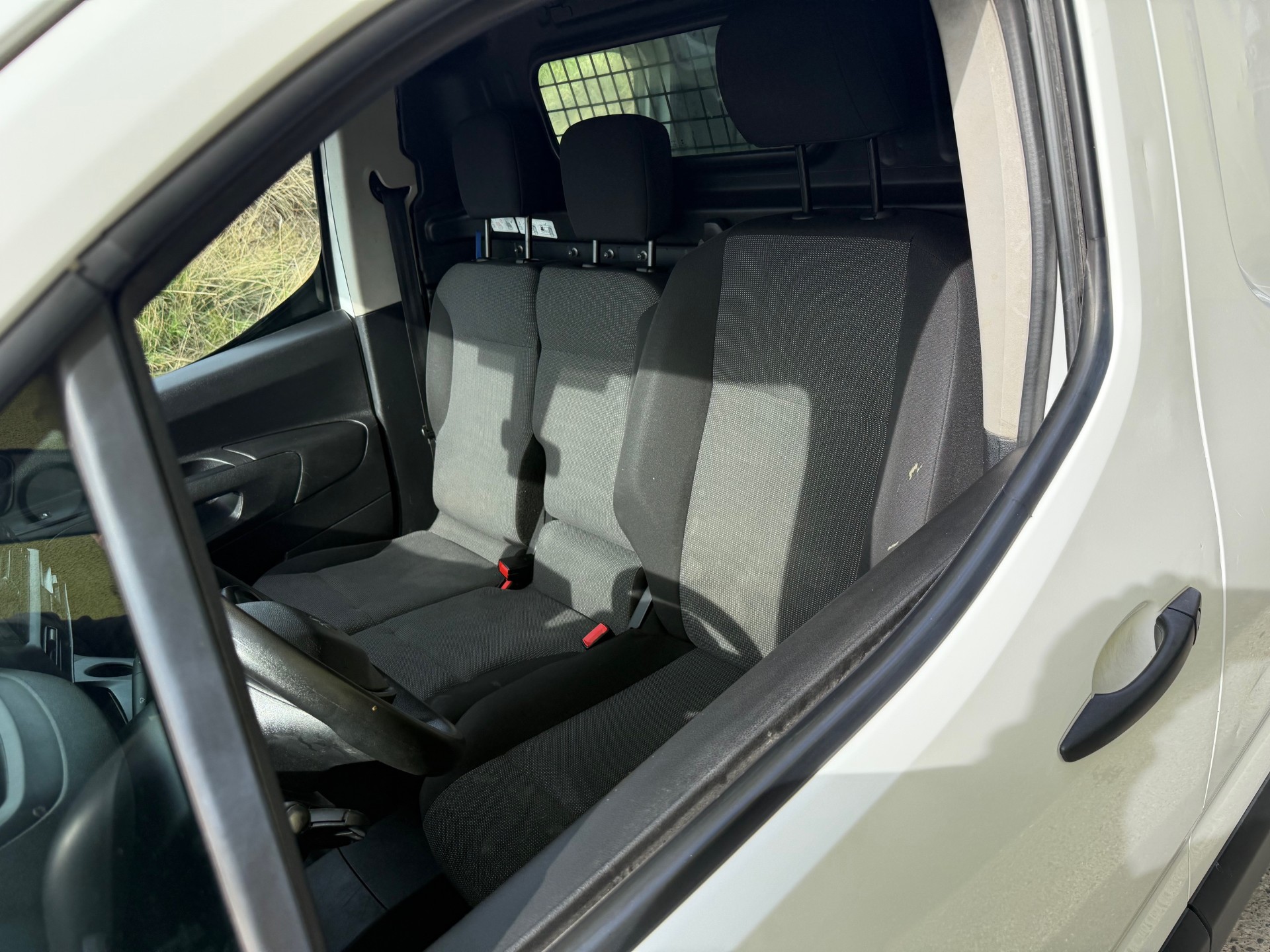 PEUGEOT Partner 1.2 Pure Tech s/s Asphalt 650kg-image-8