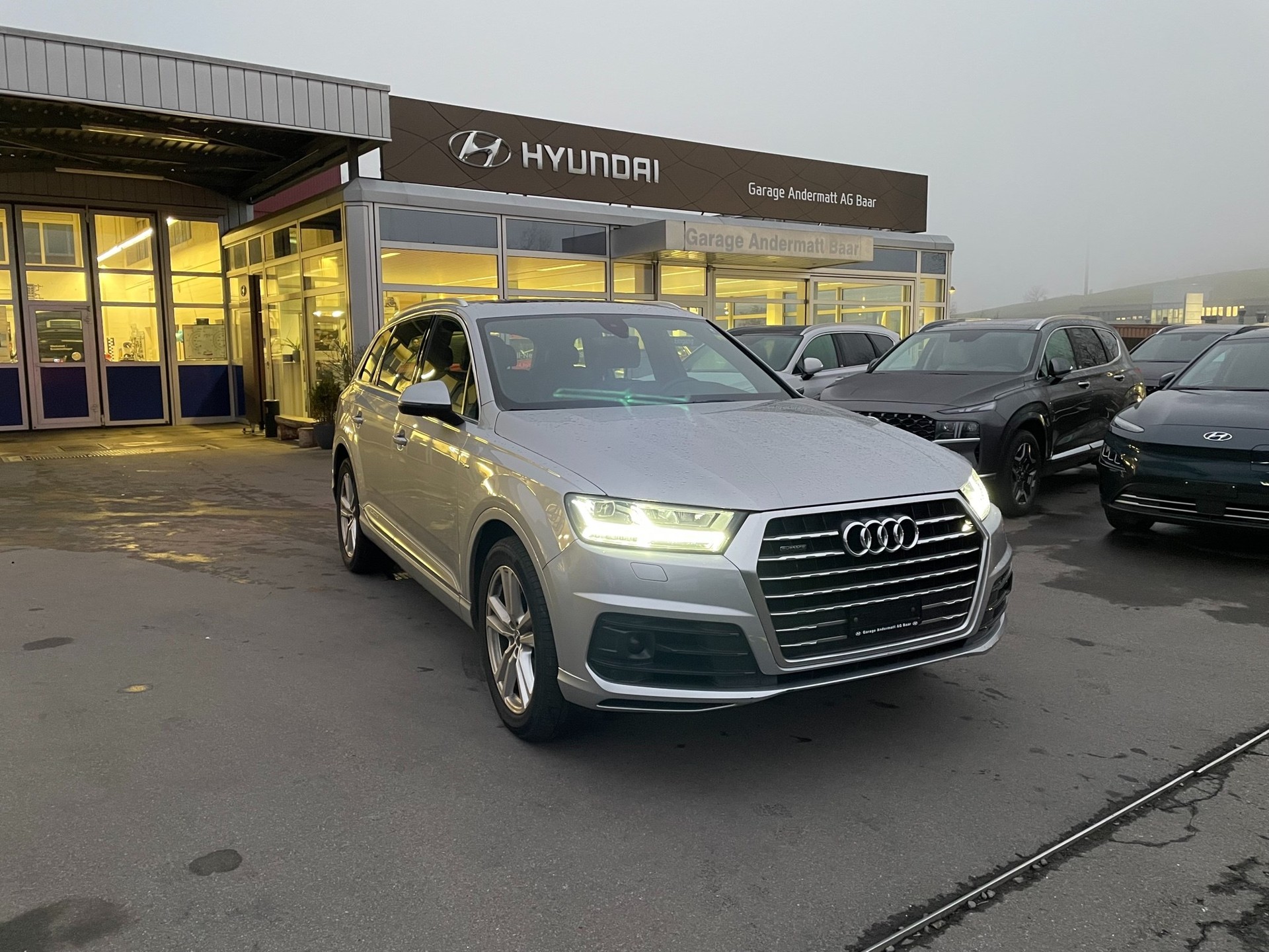 AUDI Q7 3.0 TDI quattro tiptronic-image-0