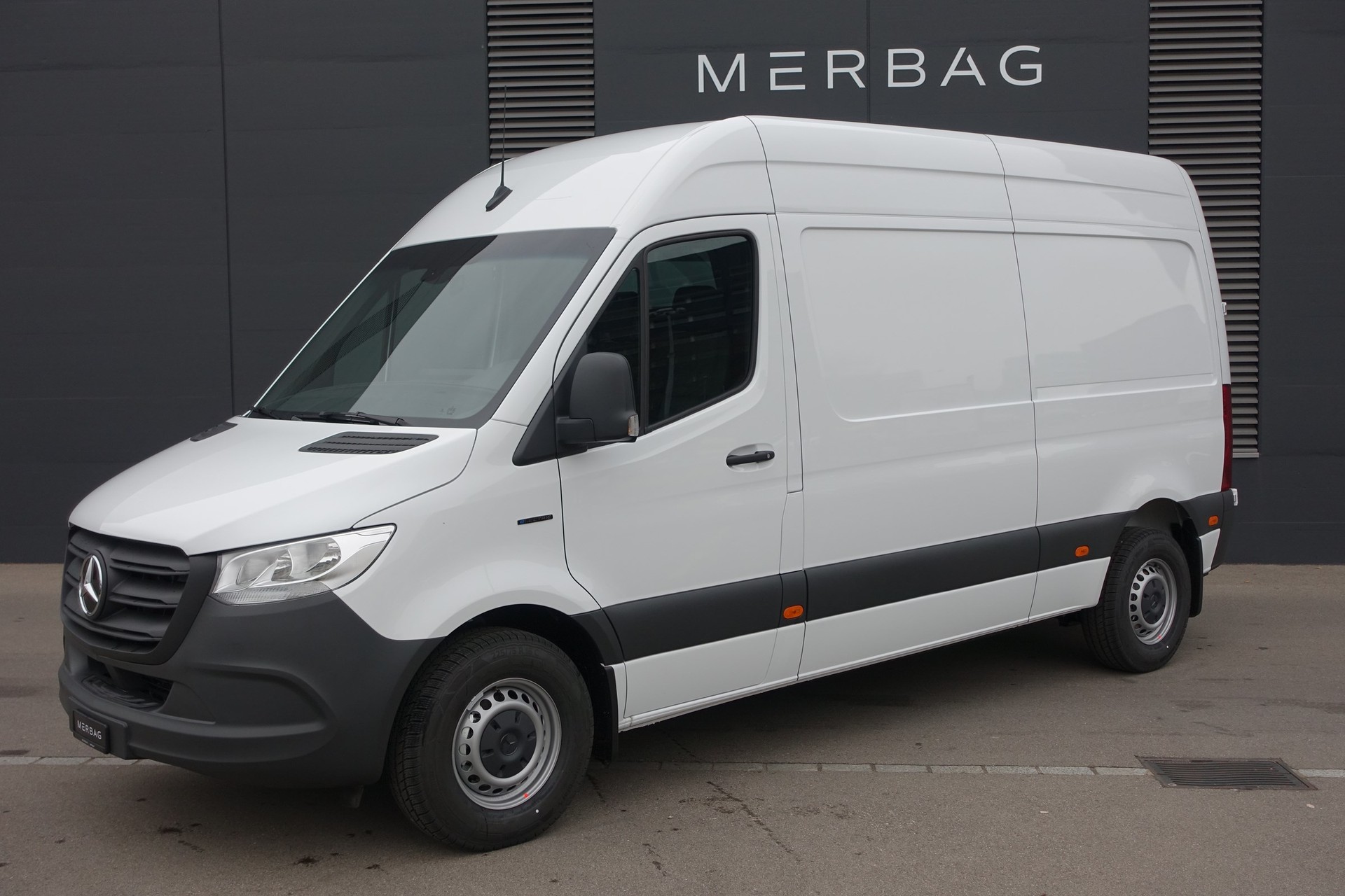 MERCEDES-BENZ eSprinter 312 47kWh Standard-image-0