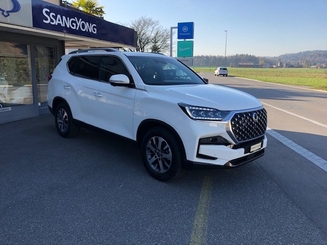 KGM-SsangYong Rexton 2.2 CRDi 7 Pl. Sapphire 4WD AT-image-4