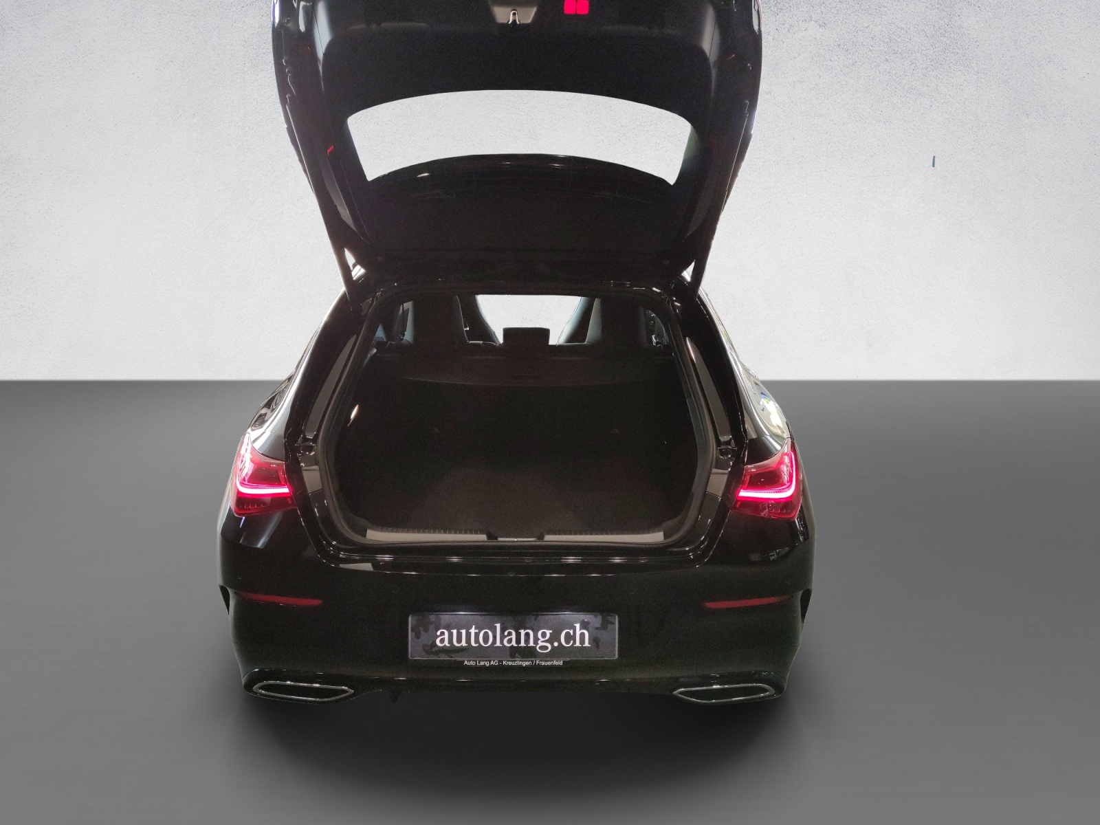 MERCEDES-BENZ CLA 200 AMG Line Shooting Brake-image-7