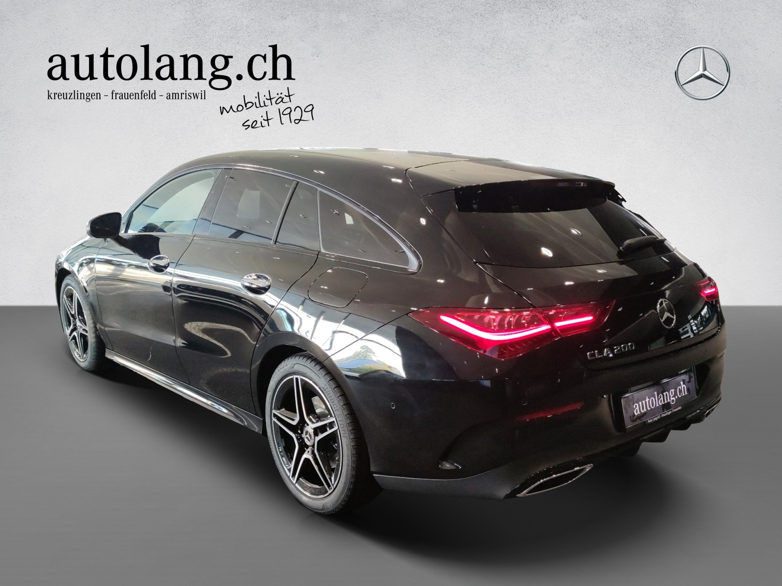MERCEDES-BENZ CLA 200 AMG Line Shooting Brake-image-2