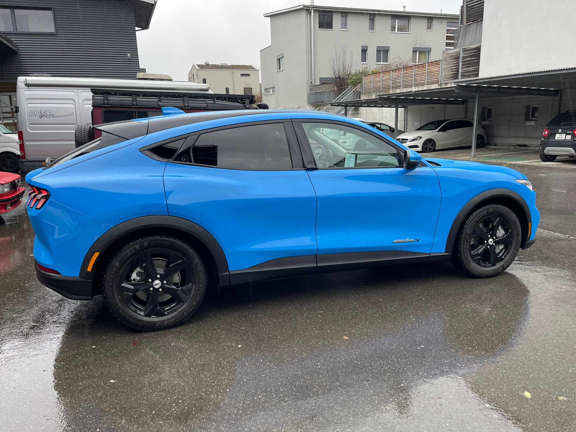 FORD Mustang MACH-E Premium RWD 99 kWh-image-6