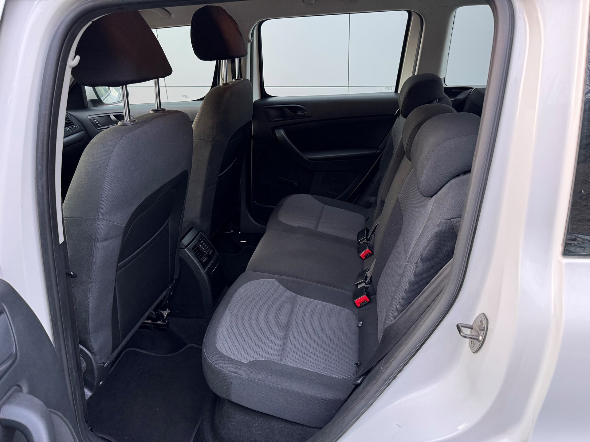 SKODA Yeti 1.8 TSI Ambition 4x4-image-11