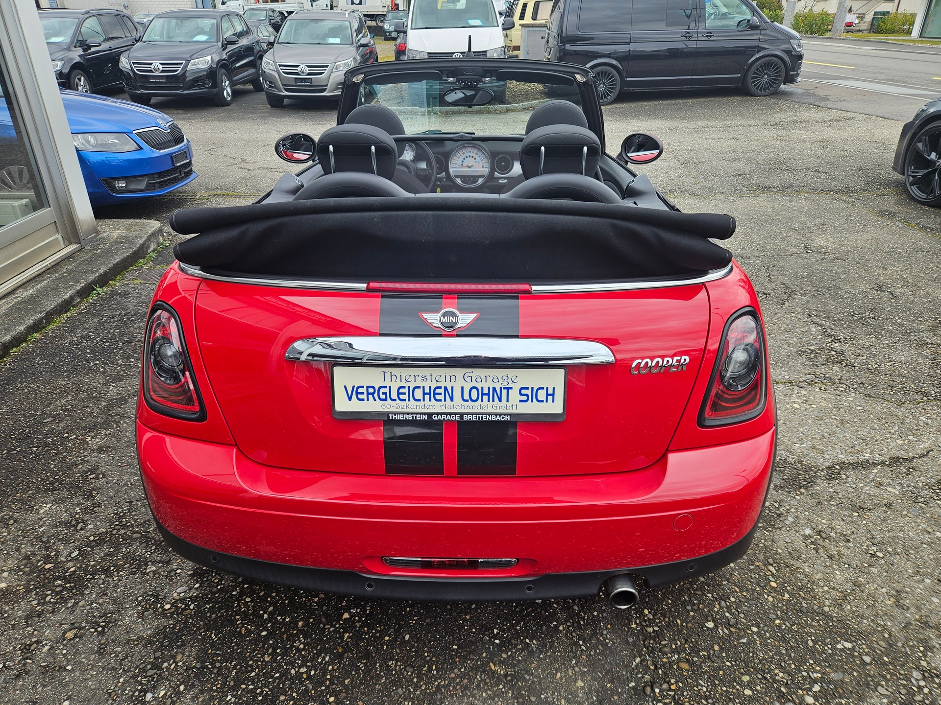 MINI Mini Cabrio Cooper-image-5