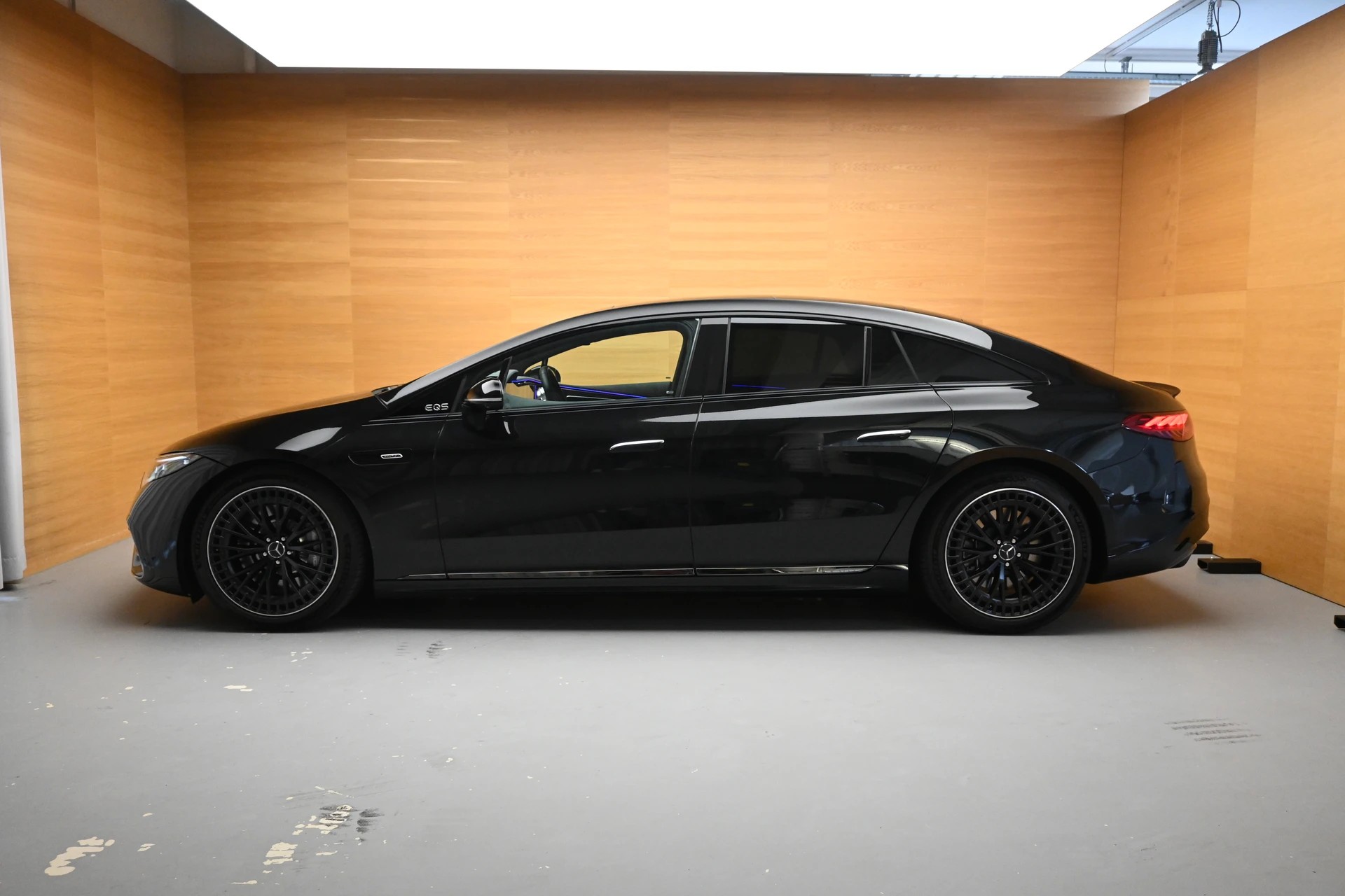 MERCEDES-BENZ EQS 53 4M+-image-2
