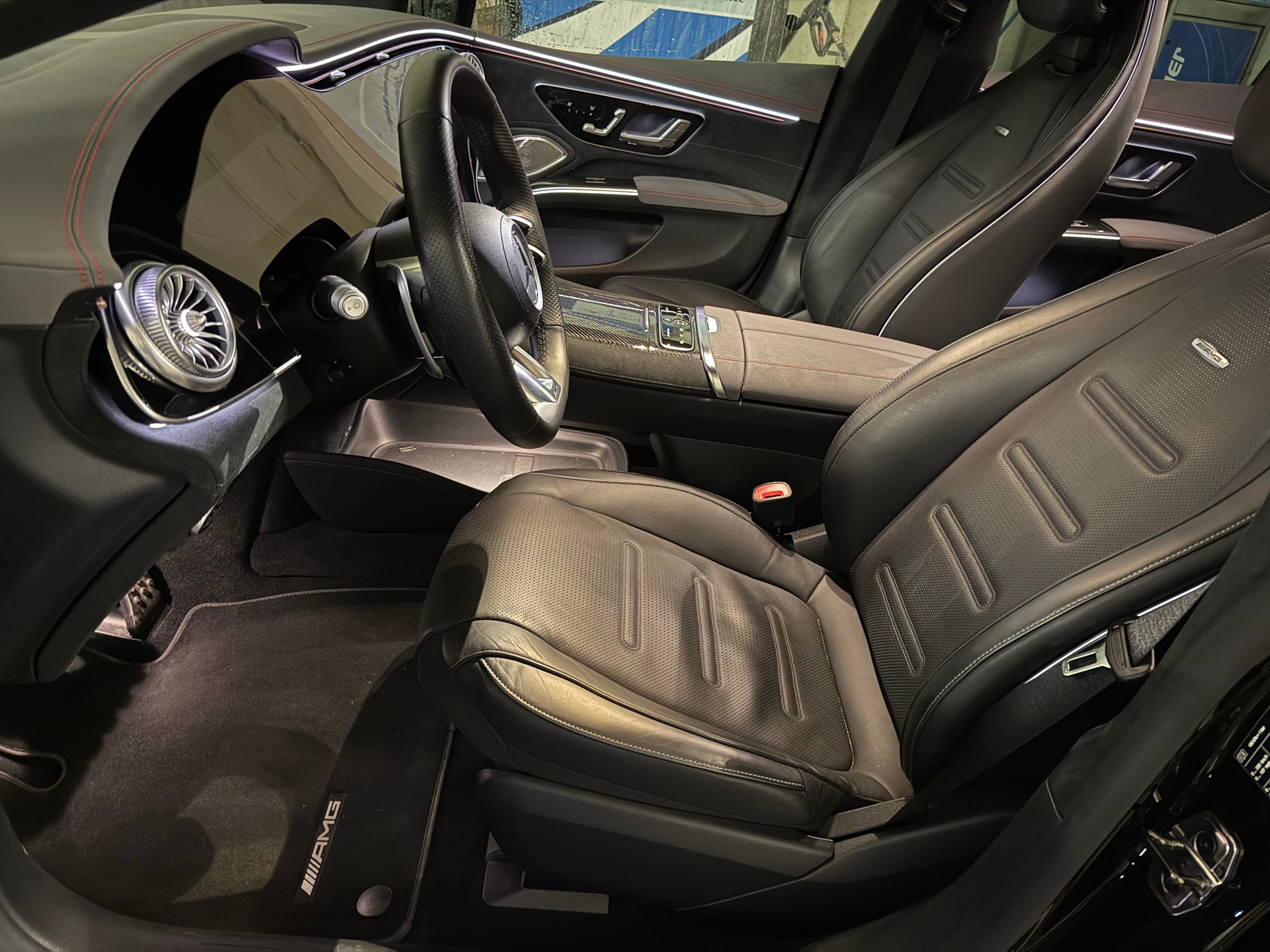 MERCEDES-BENZ EQS 53 4M+-image-9