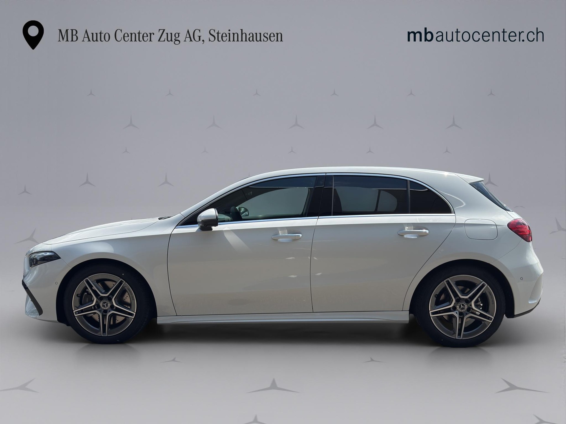 MERCEDES-BENZ A 250 AMG Line 4m-image-3