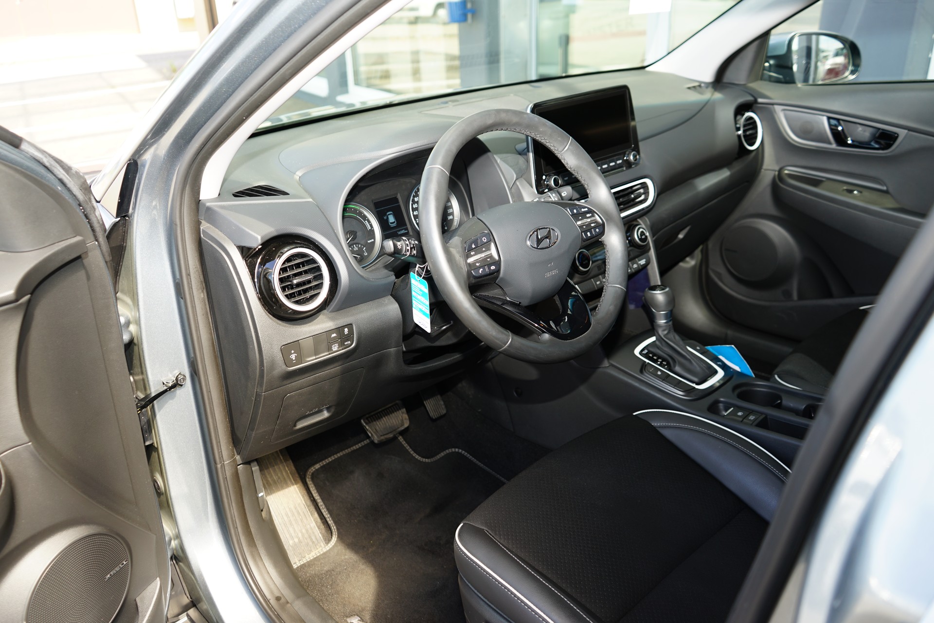 HYUNDAI Kona 1.6 GDi HEV Amplia DCT-image-7