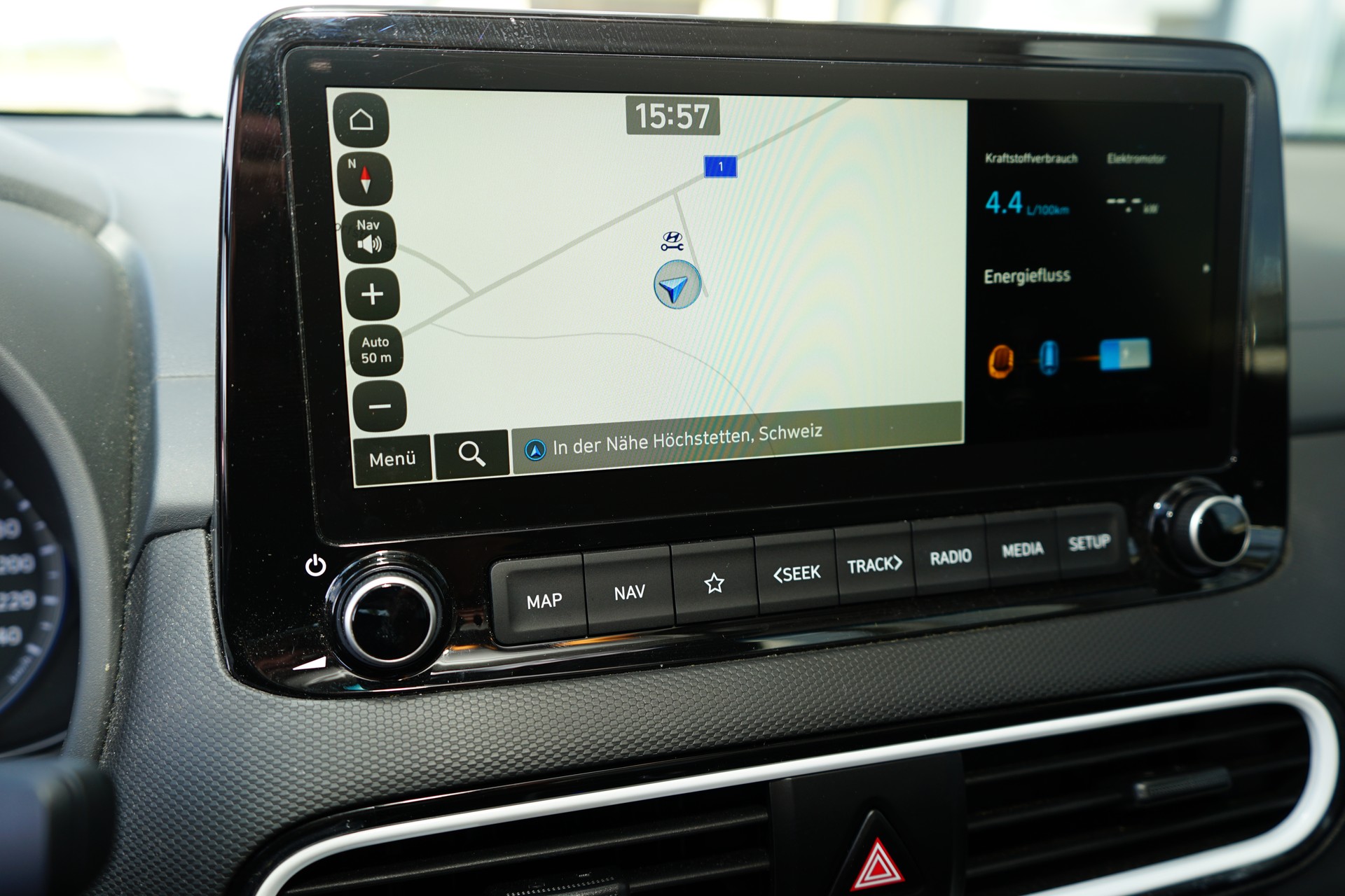 HYUNDAI Kona 1.6 GDi HEV Amplia DCT-image-10
