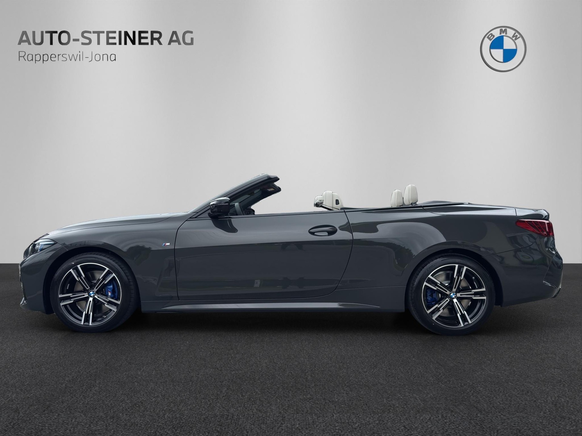 BMW M440i xDrive Cabrio-image-1