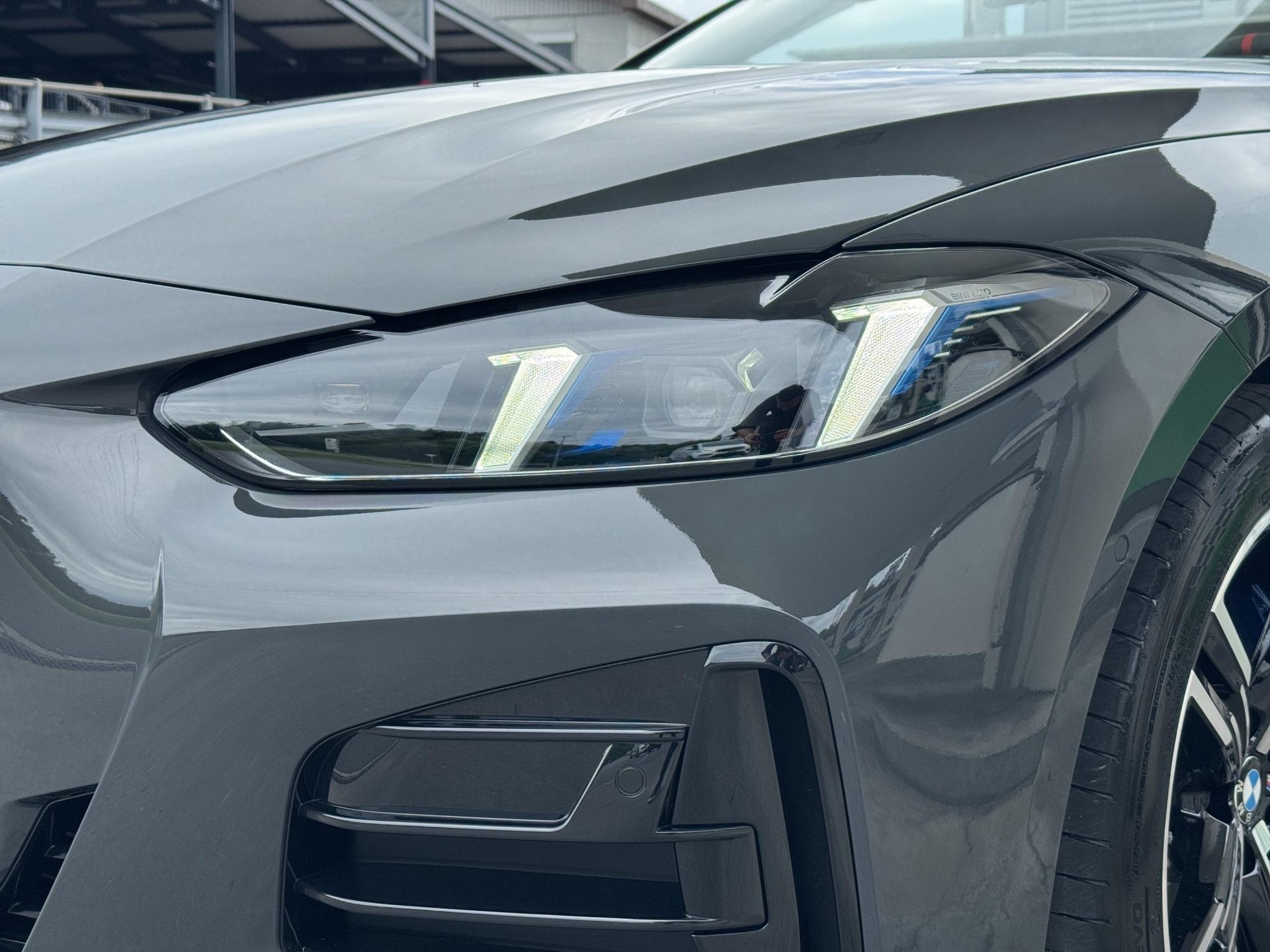 BMW M440i xDrive Cabrio-image-8