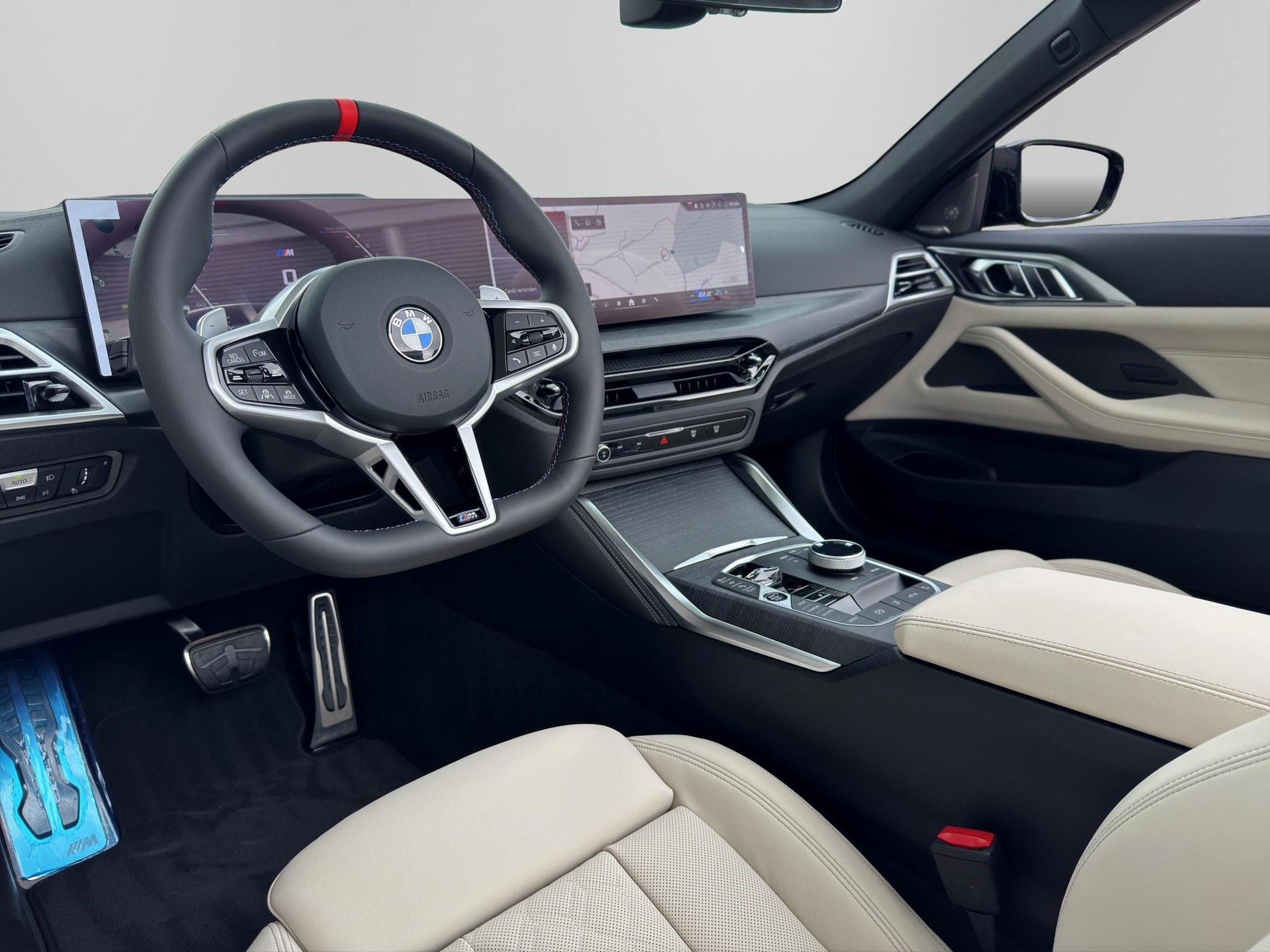 BMW M440i xDrive Cabrio-image-10