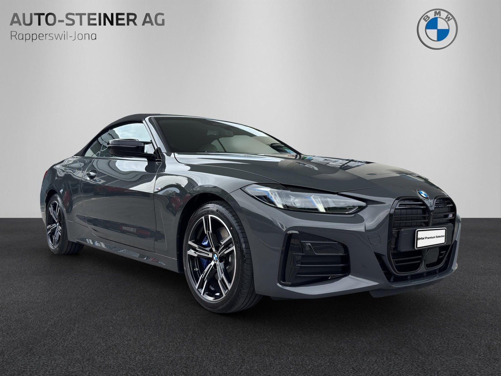 BMW M440i xDrive Cabrio-image-6