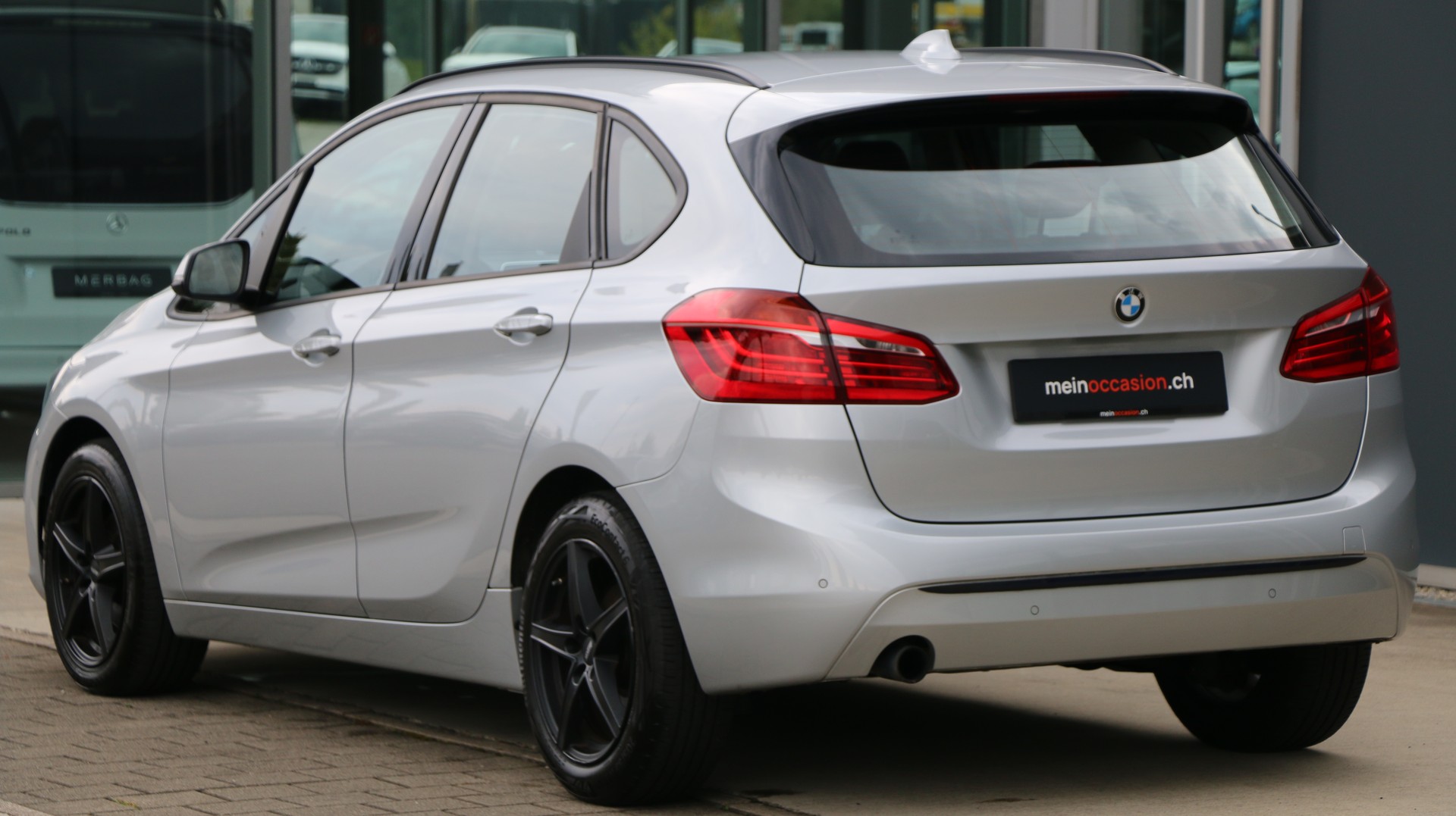 BMW 218d Active Tourer Sport-image-3