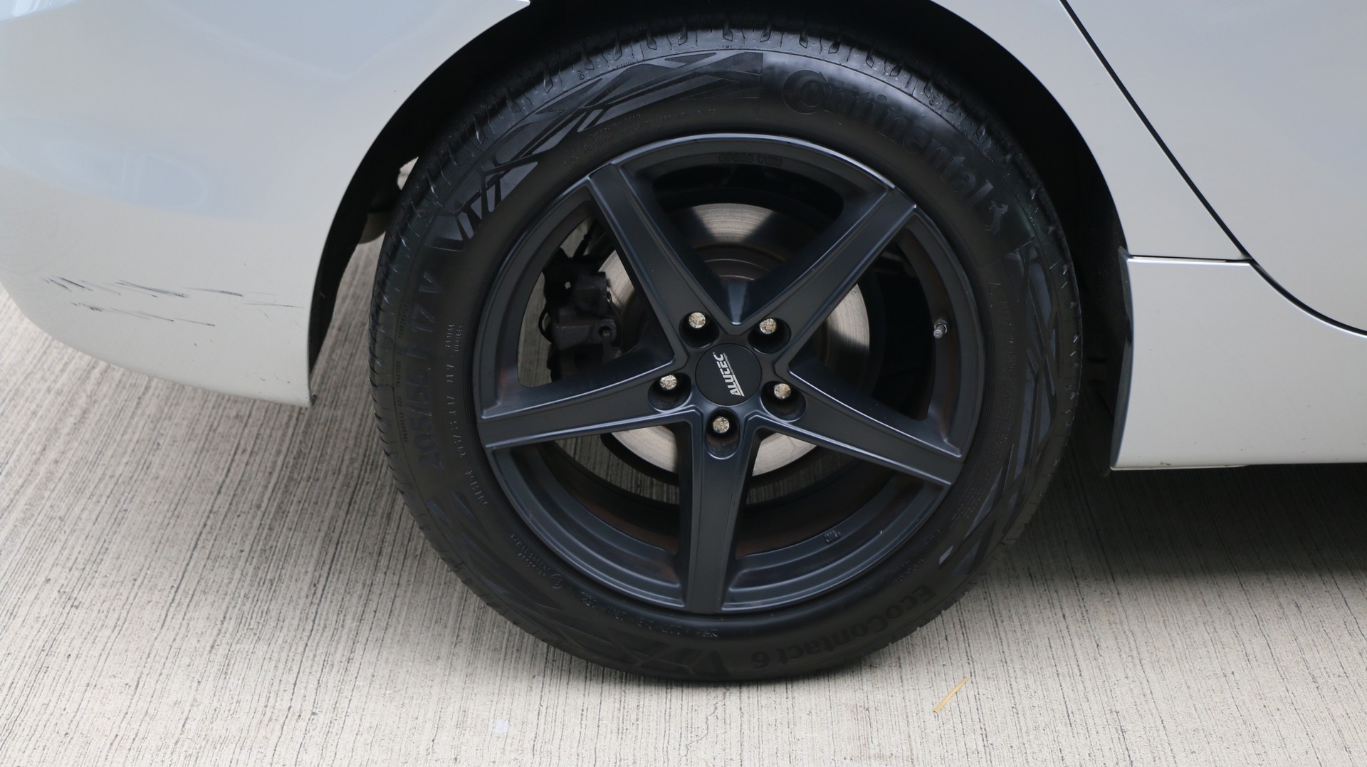 BMW 218d Active Tourer Sport-image-18