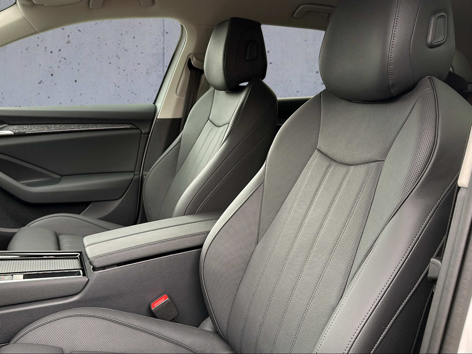SKODA Superb Combi 2.0 TDi Selection 4x4 DSG-image-5