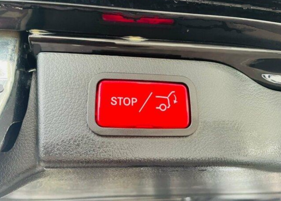 MERCEDES-BENZ V 300 d 4M L 9G-Tronic Avantgarde Edition-image-23