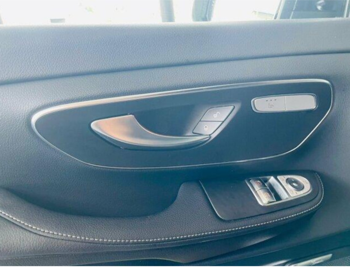 MERCEDES-BENZ V 300 d 4M L 9G-Tronic Avantgarde Edition-image-22