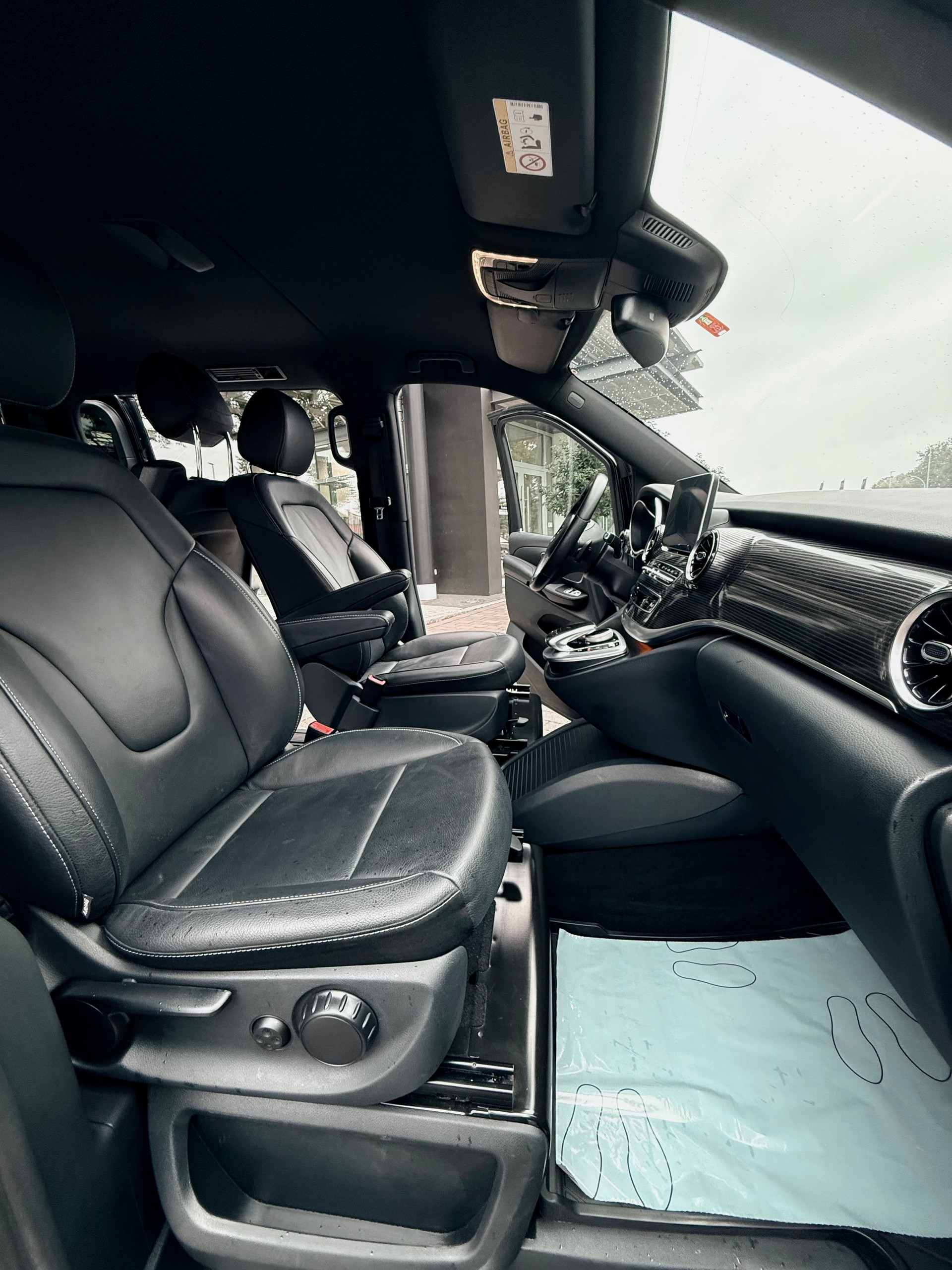 MERCEDES-BENZ V 300 d 4M L 9G-Tronic Avantgarde Edition-image-13