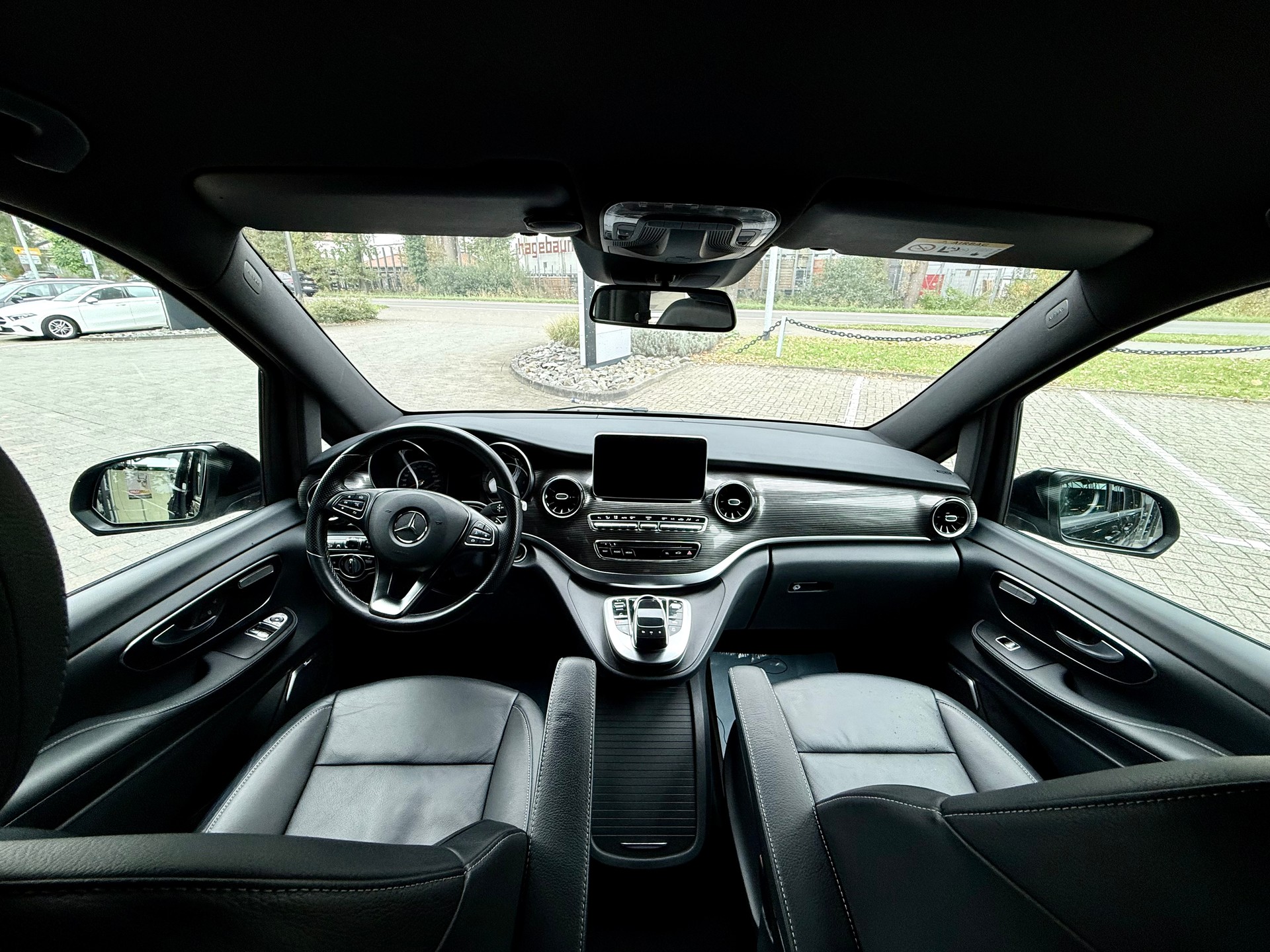 MERCEDES-BENZ V 300 d 4M L 9G-Tronic Avantgarde Edition-image-10