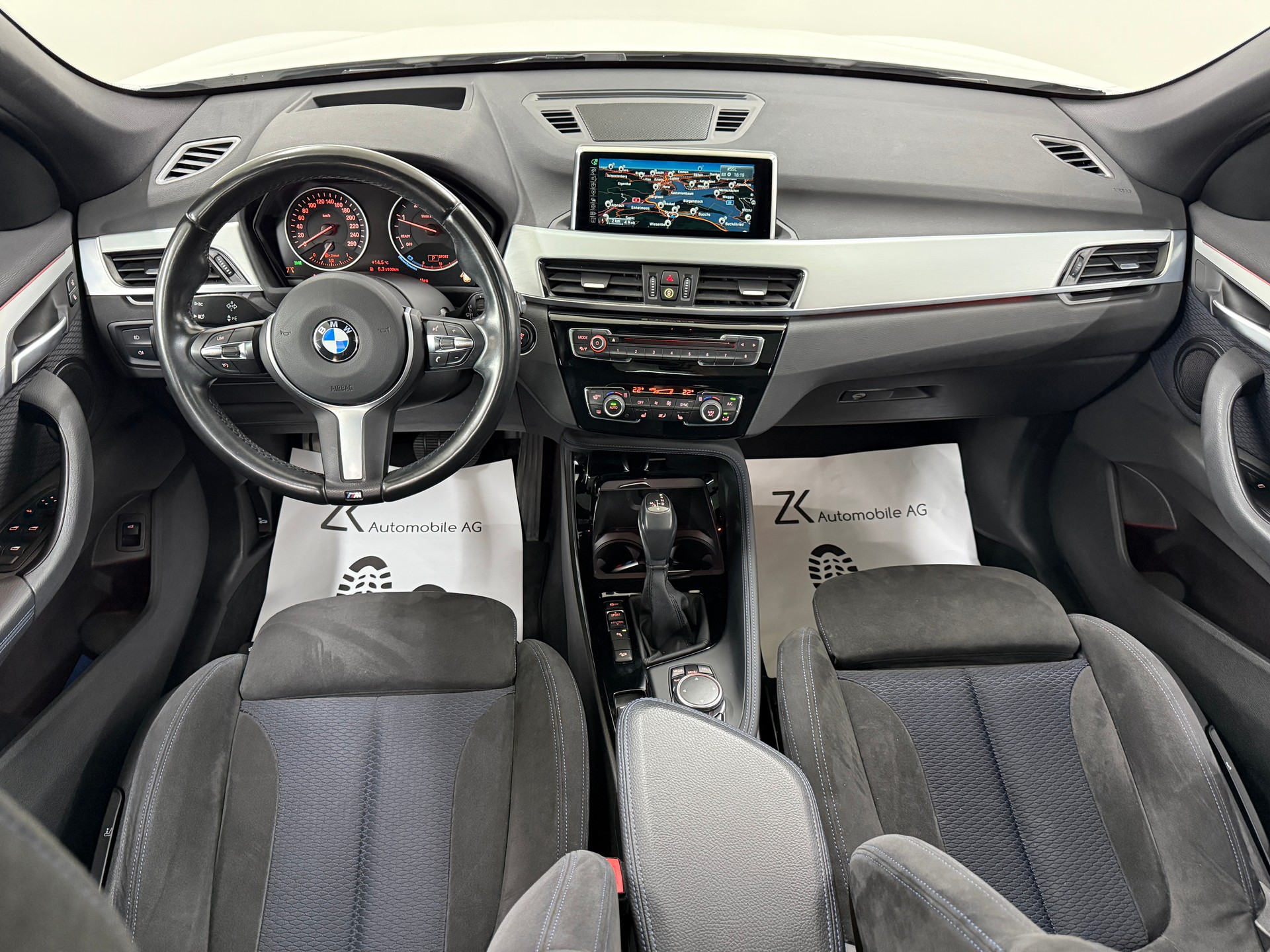 BMW X1 xDrive 25d M Sport 231PS Steptronic ★ Panoramadach ★ RF-Kamera ★ Head-Up-Display ★ Komfortzugang ★-image-10