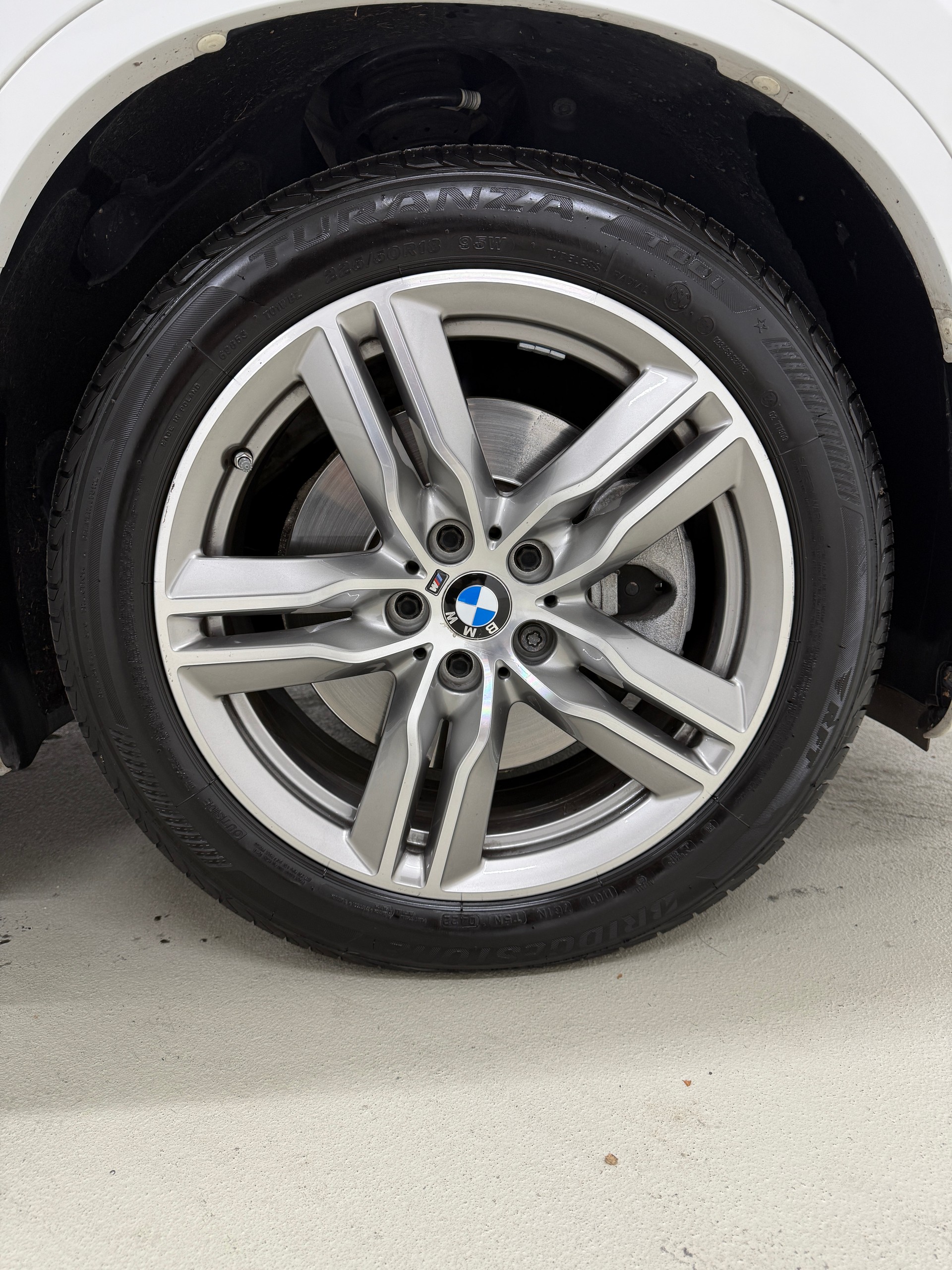 BMW X1 xDrive 25d M Sport 231PS Steptronic ★ Panoramadach ★ RF-Kamera ★ Head-Up-Display ★ Komfortzugang ★-image-19