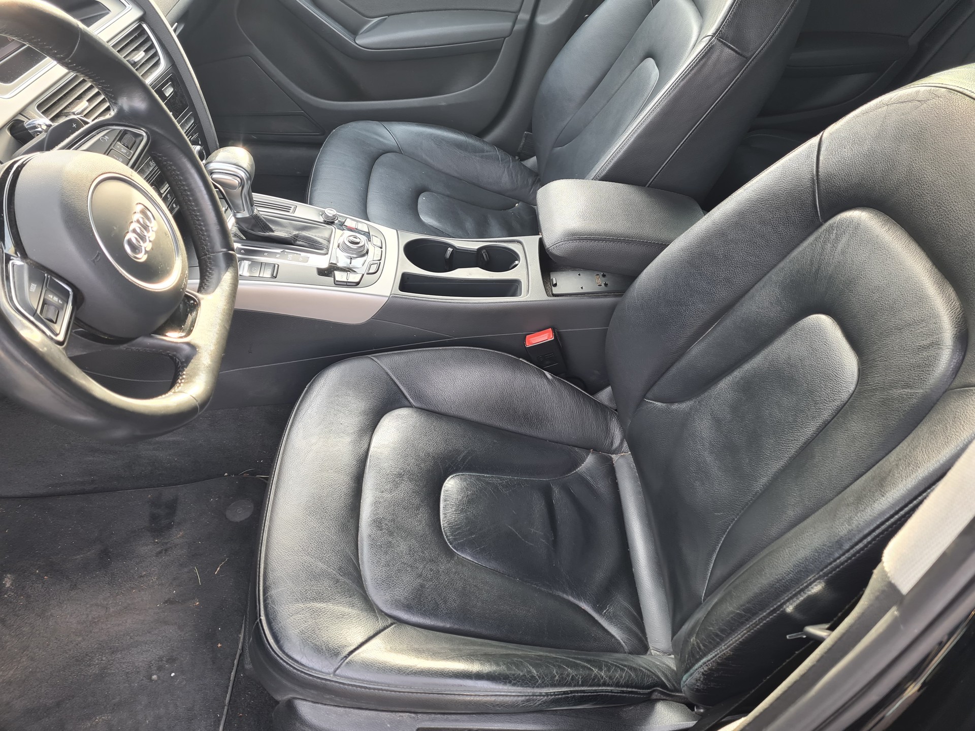 AUDI A4 Avant 3.0 TDI quattro S-tronic-image-4