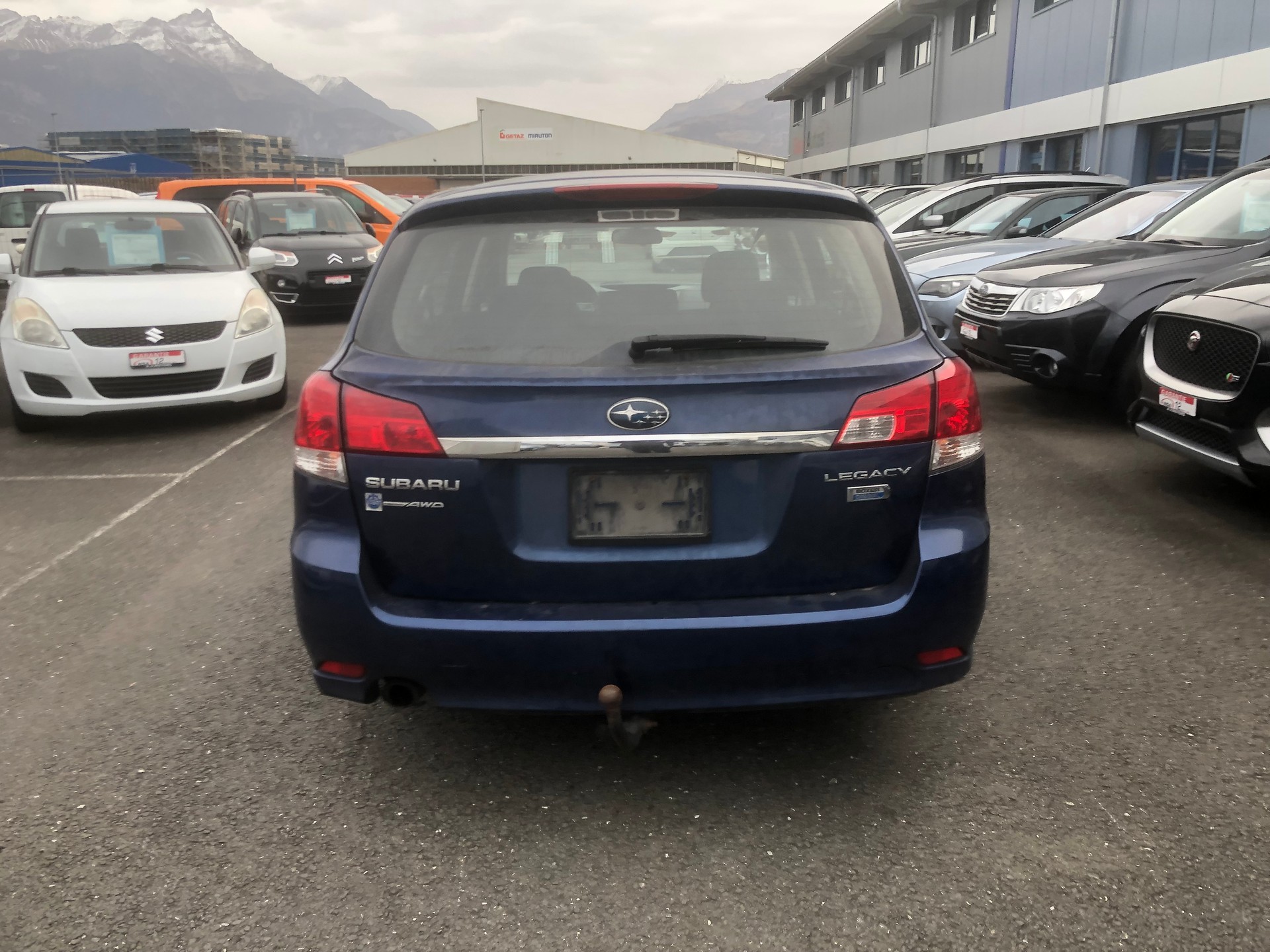 SUBARU Legacy 2.0D Swiss Special AWD-image-4