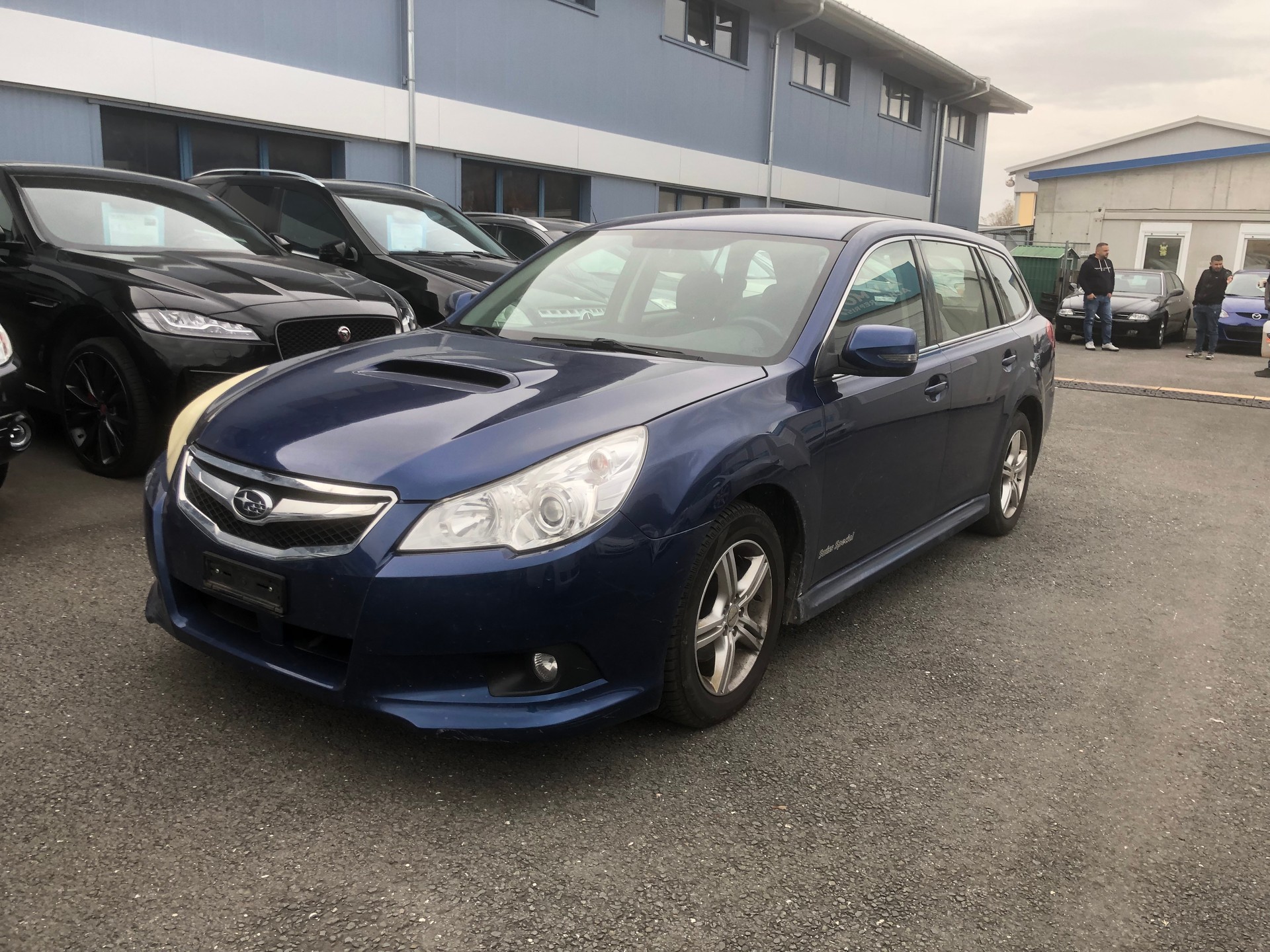 SUBARU Legacy 2.0D Swiss Special AWD-image-0