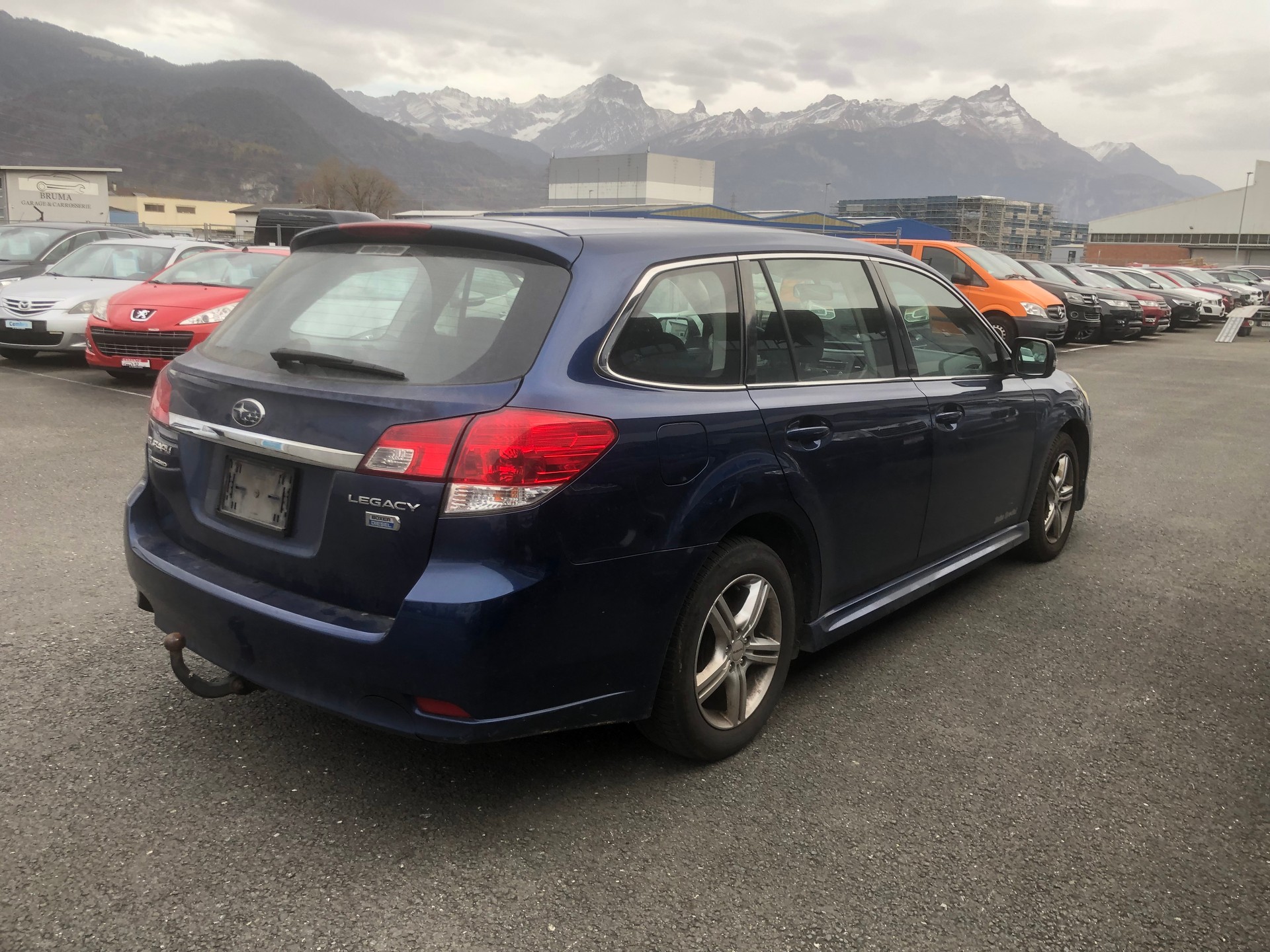 SUBARU Legacy 2.0D Swiss Special AWD-image-3