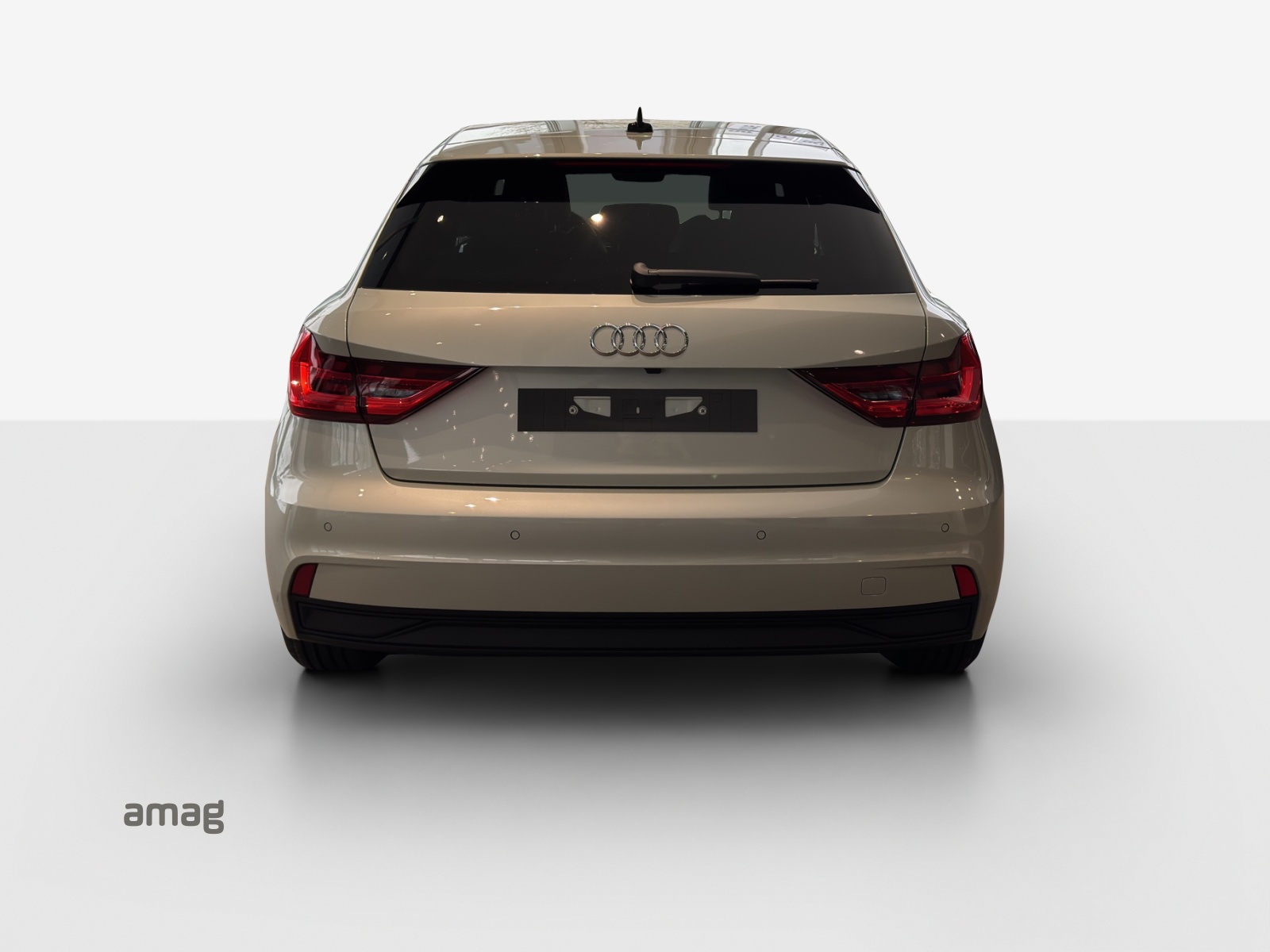 AUDI A1 Sportback 30 TFSI Attraction S-tronic-image-3