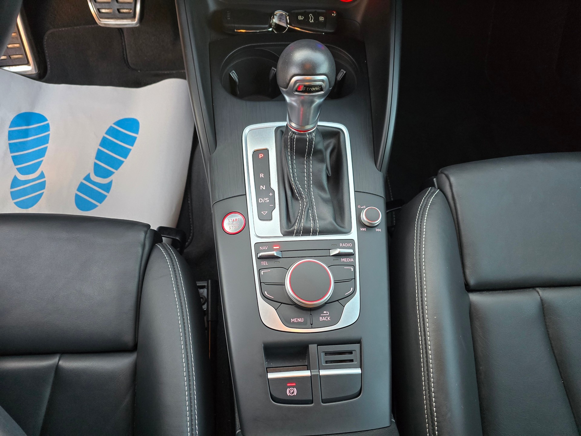 AUDI S3 Sportback 2.0 TFSI quattro S-tronic-image-21