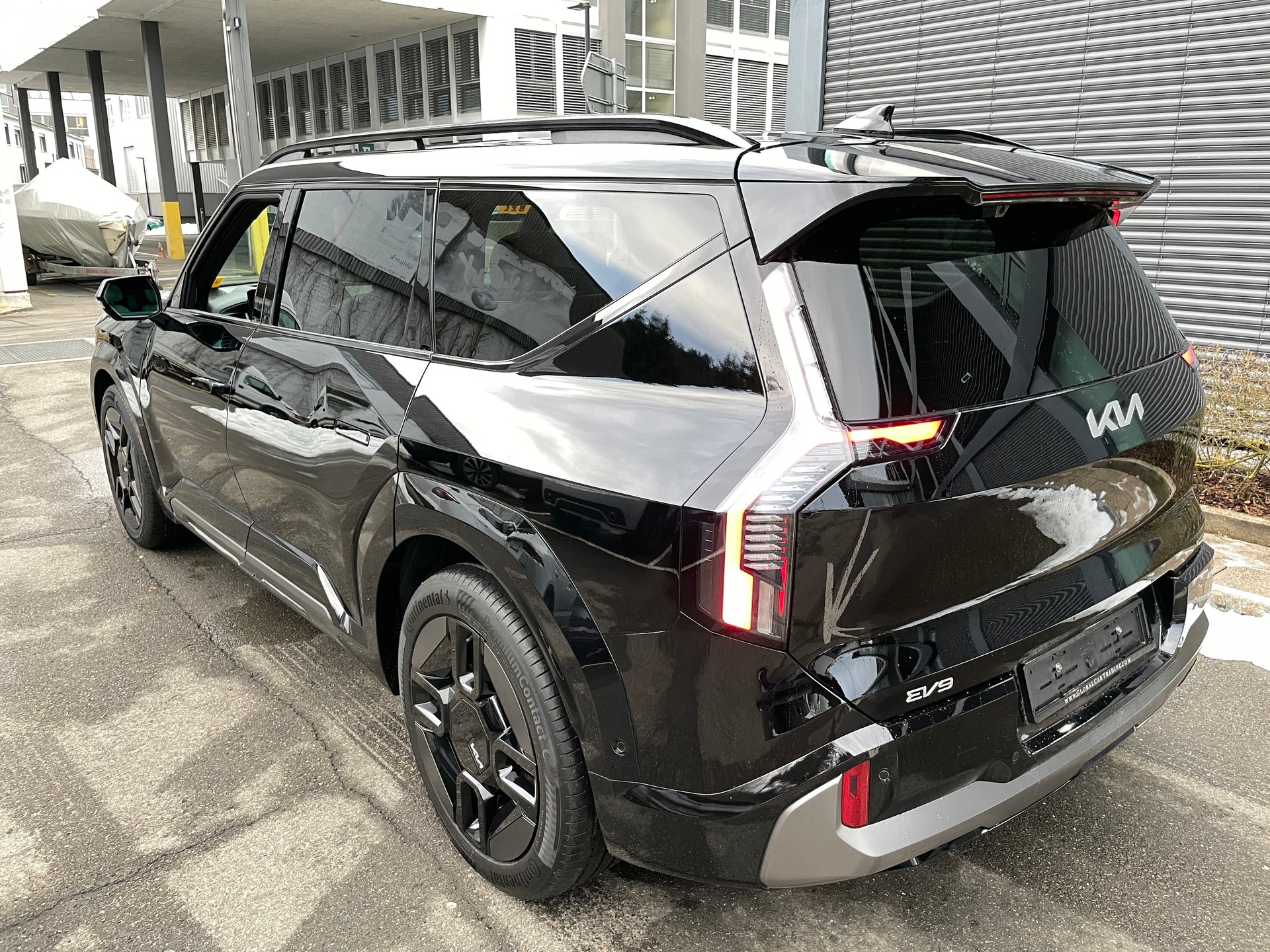 KIA EV9 99,8 kWh GT-Line 4x4 7-Sitzer mit Panoramadach-showroom-element-2