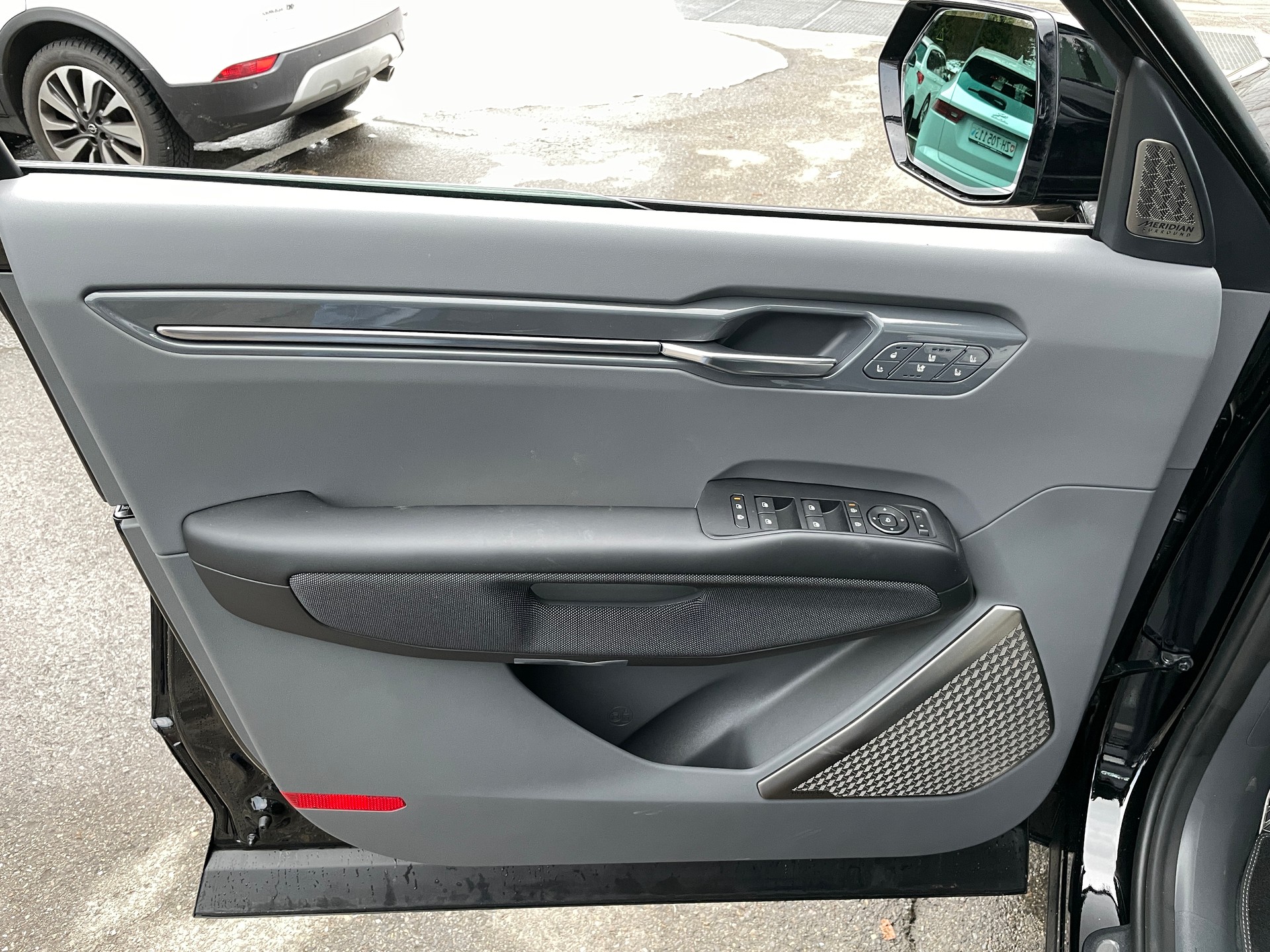 KIA EV9 99,8 kWh GT-Line 4x4 7-Sitzer mit Panoramadach-image-10