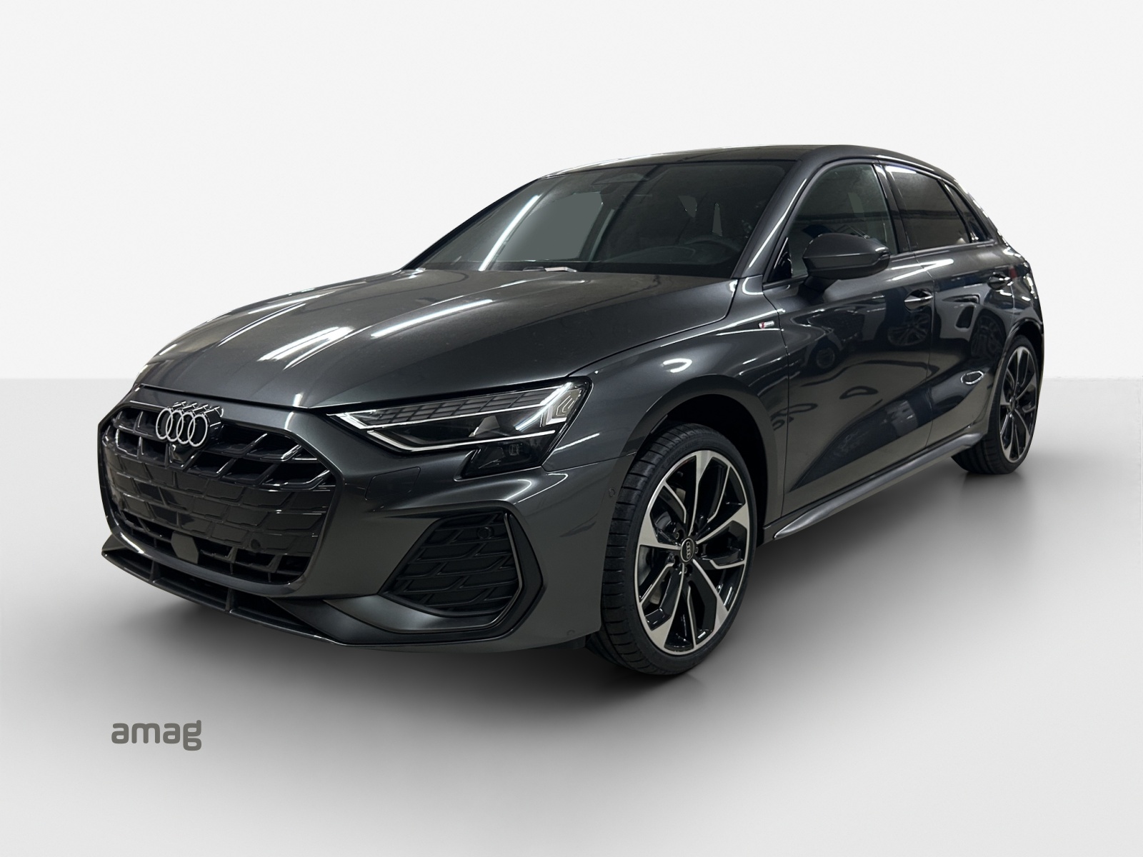 AUDI A3 Sportback TFSI 110 kW S line Attraction S tronic