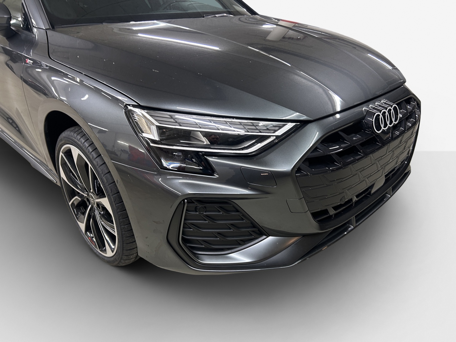 AUDI A3 Sportback TFSI 110 kW S line Attraction S tronic-image-15