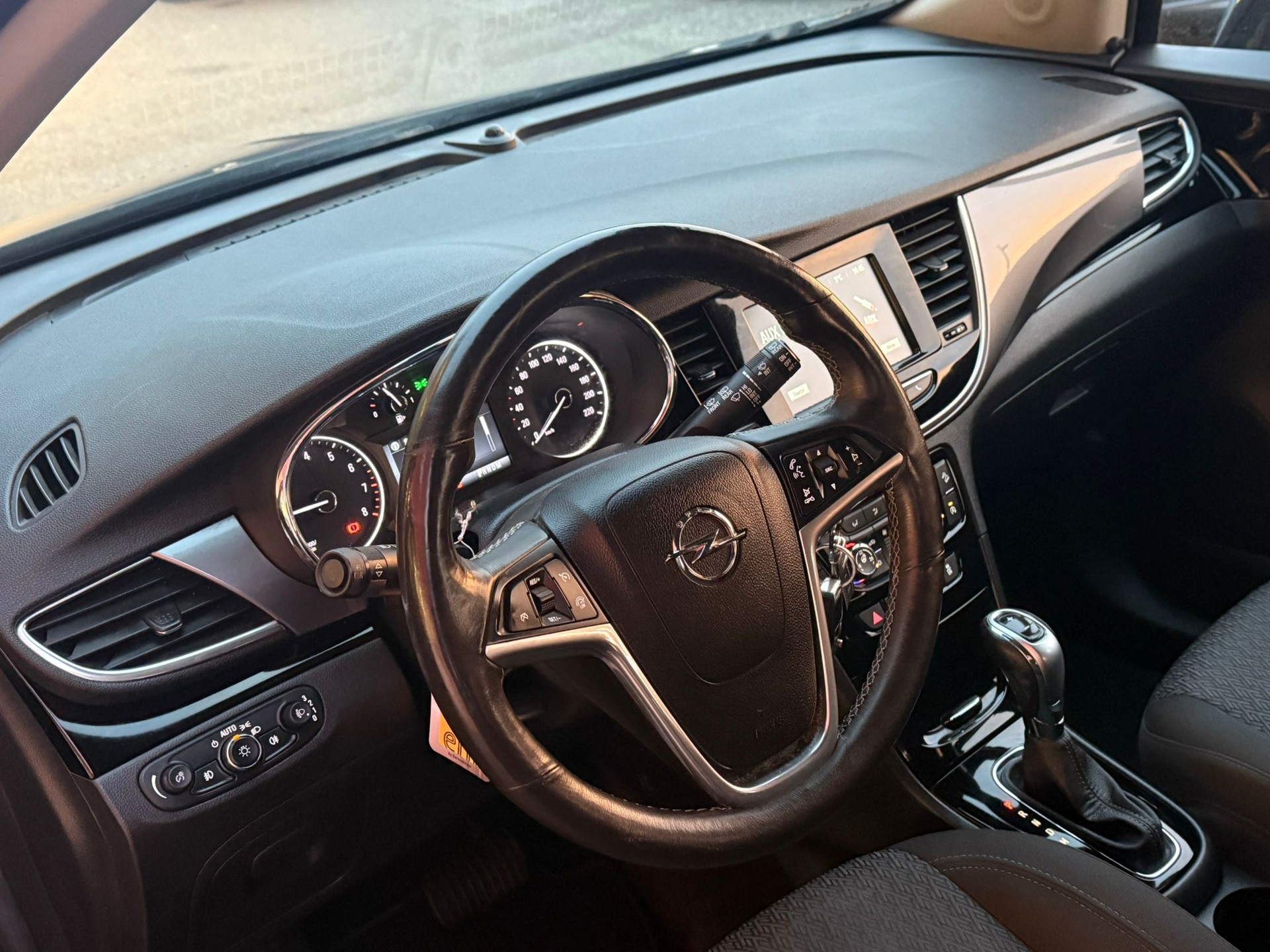 OPEL Mokka X 1.4i 16V Turbo Enjoy 4WD Automatik-image-11