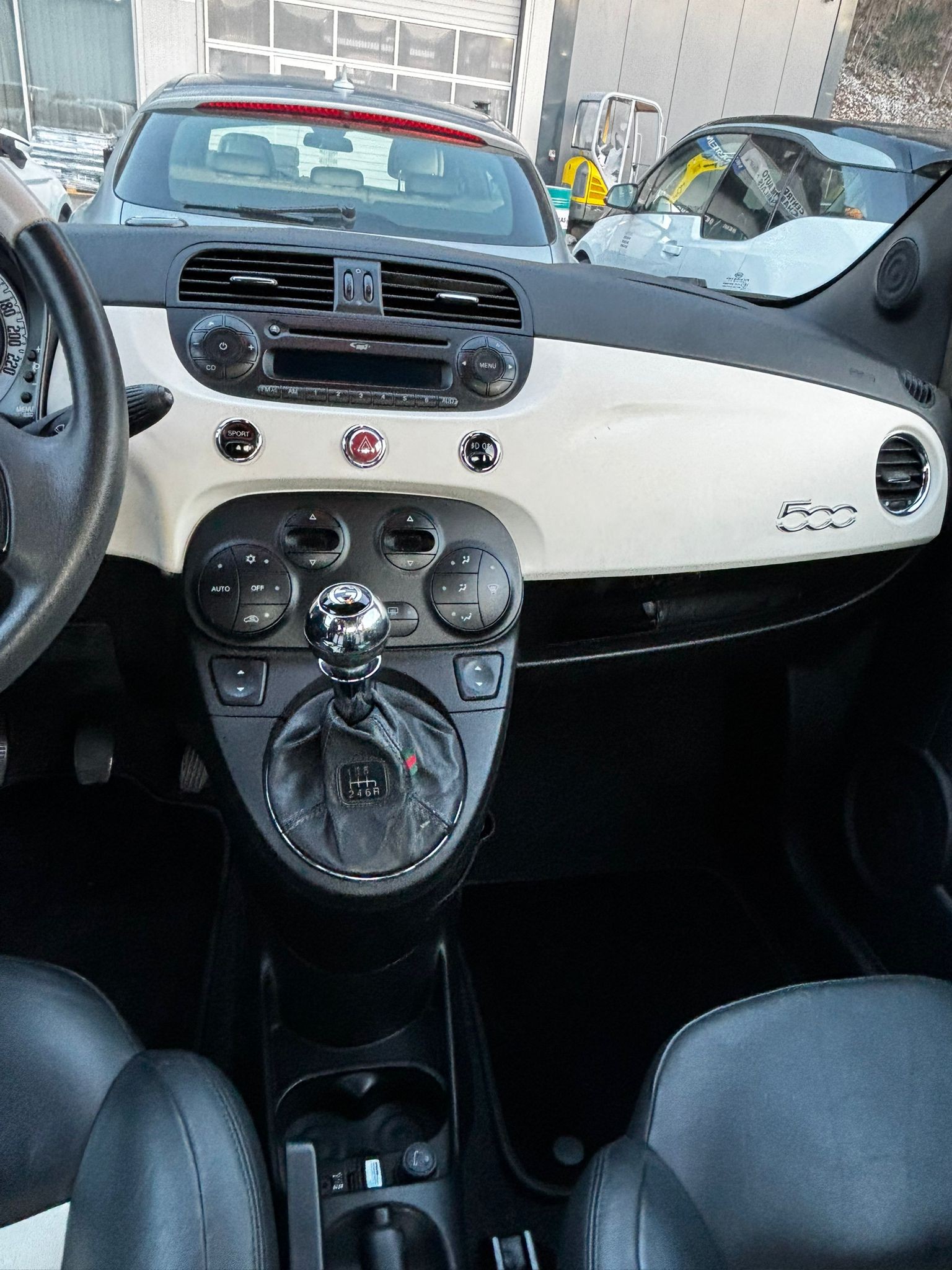 FIAT 500 1.4 16V by Gucci-image-2