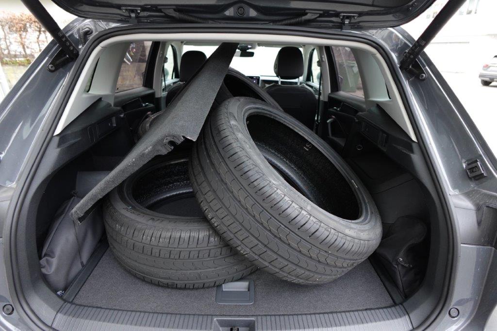 VW Tiguan 1.5 TSI Life DSG-image-5