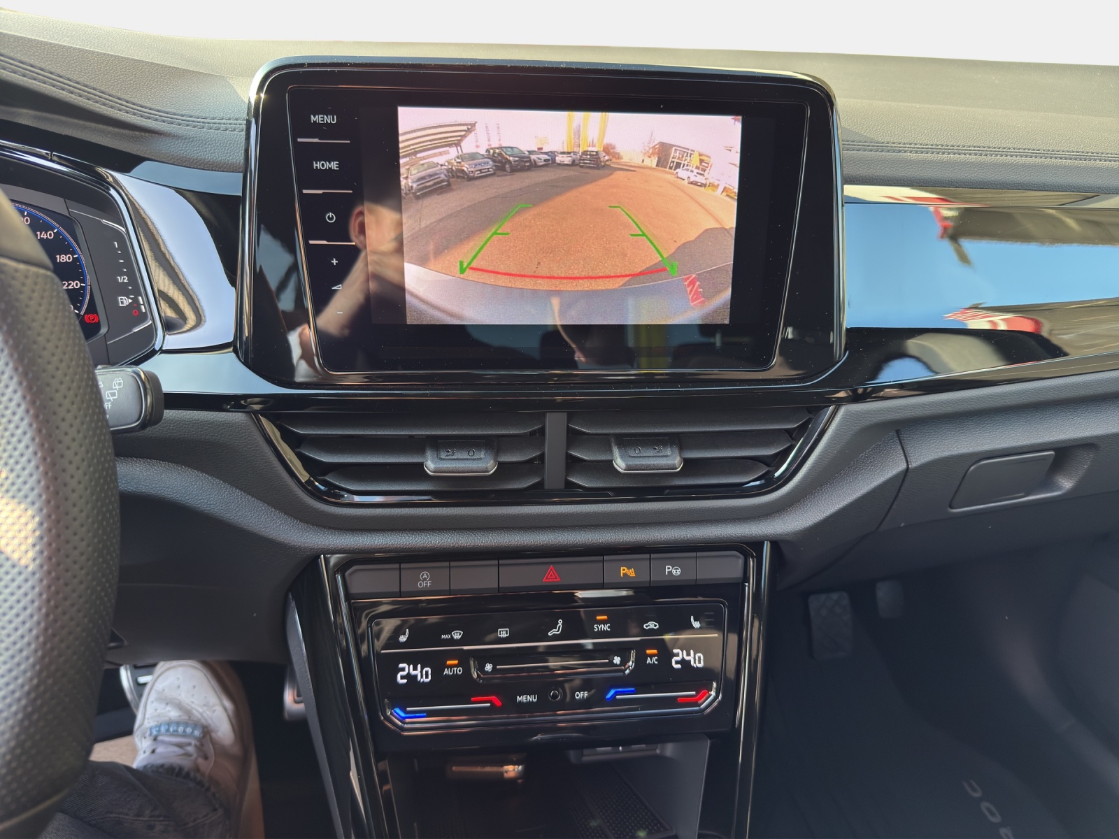 VW T-Roc 1.5TSI/150 R-Line-image-13