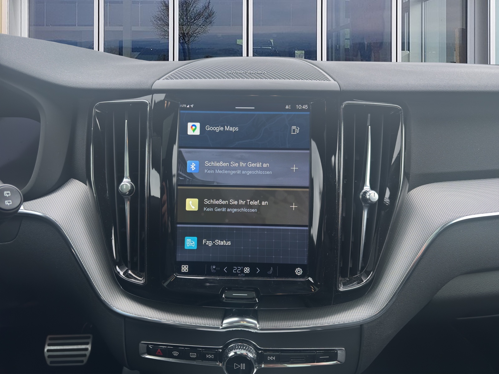 VOLVO XC60 2.0 B6 MH R-Design AWD-image-12