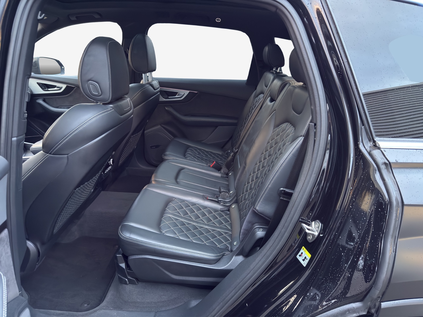 AUDI SQ7 4.0 TDI quattro tiptronic-image-11