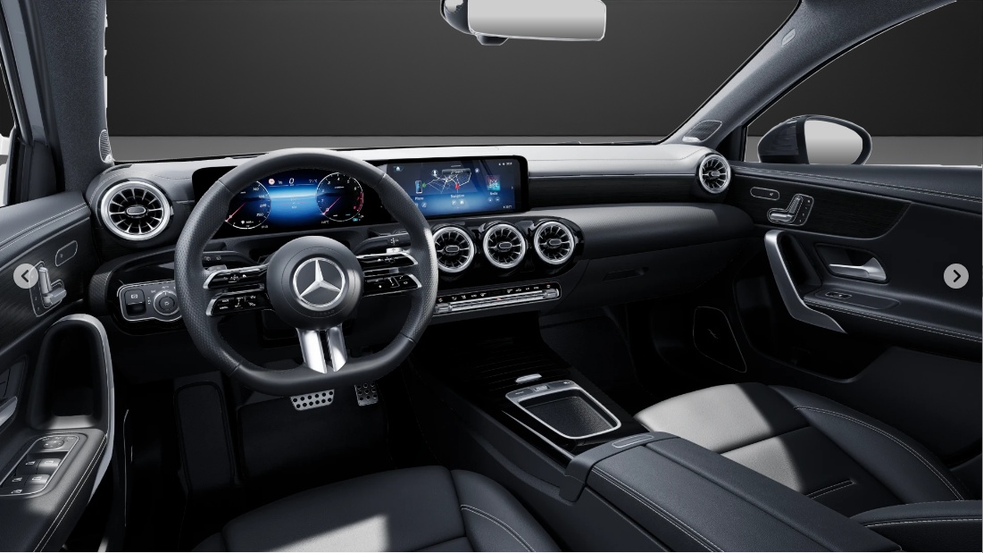 MERCEDES-BENZ A 220 4Matic 8G-DCT-image-5
