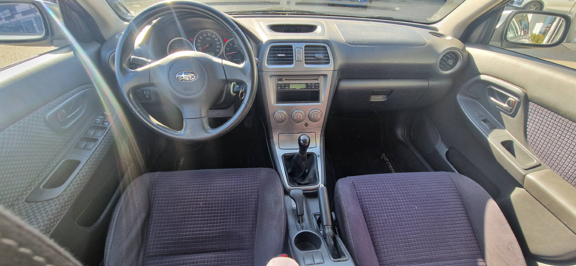 SUBARU Impreza 1.6-image-4