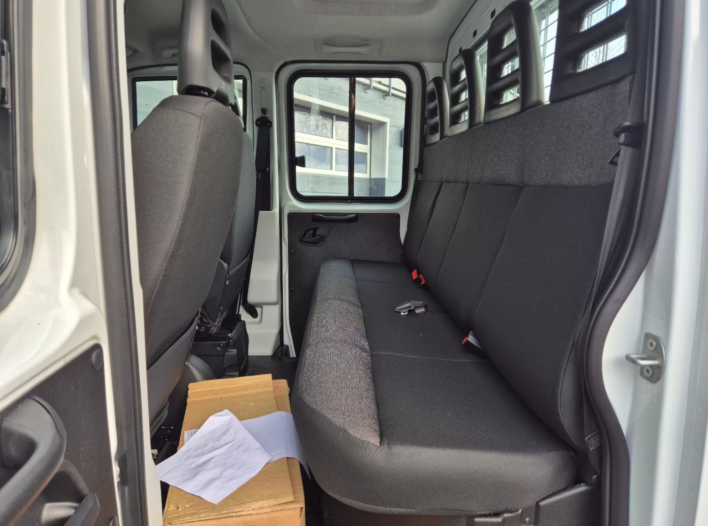 IVECO 35 C 14H D-image-6